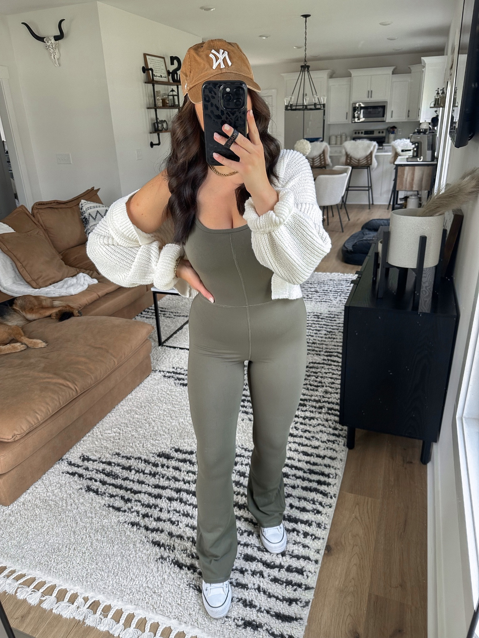 Fall Errands Outfit 🖤

Jumpsuit — small
Cardigan — medium 

fall transition outfit | fall transitional outfit | comfy errands outfit | comfy athleisure outfit | comfy cozy outfit | chunky knit cardigan outfit | athletic jumpsuit outfit | activewear jumpsuit outfit | platform converse sneakers outfit | white leather converse sneakers outfit 



#LTKshoecrush #LTKunder50 #LTKunder100