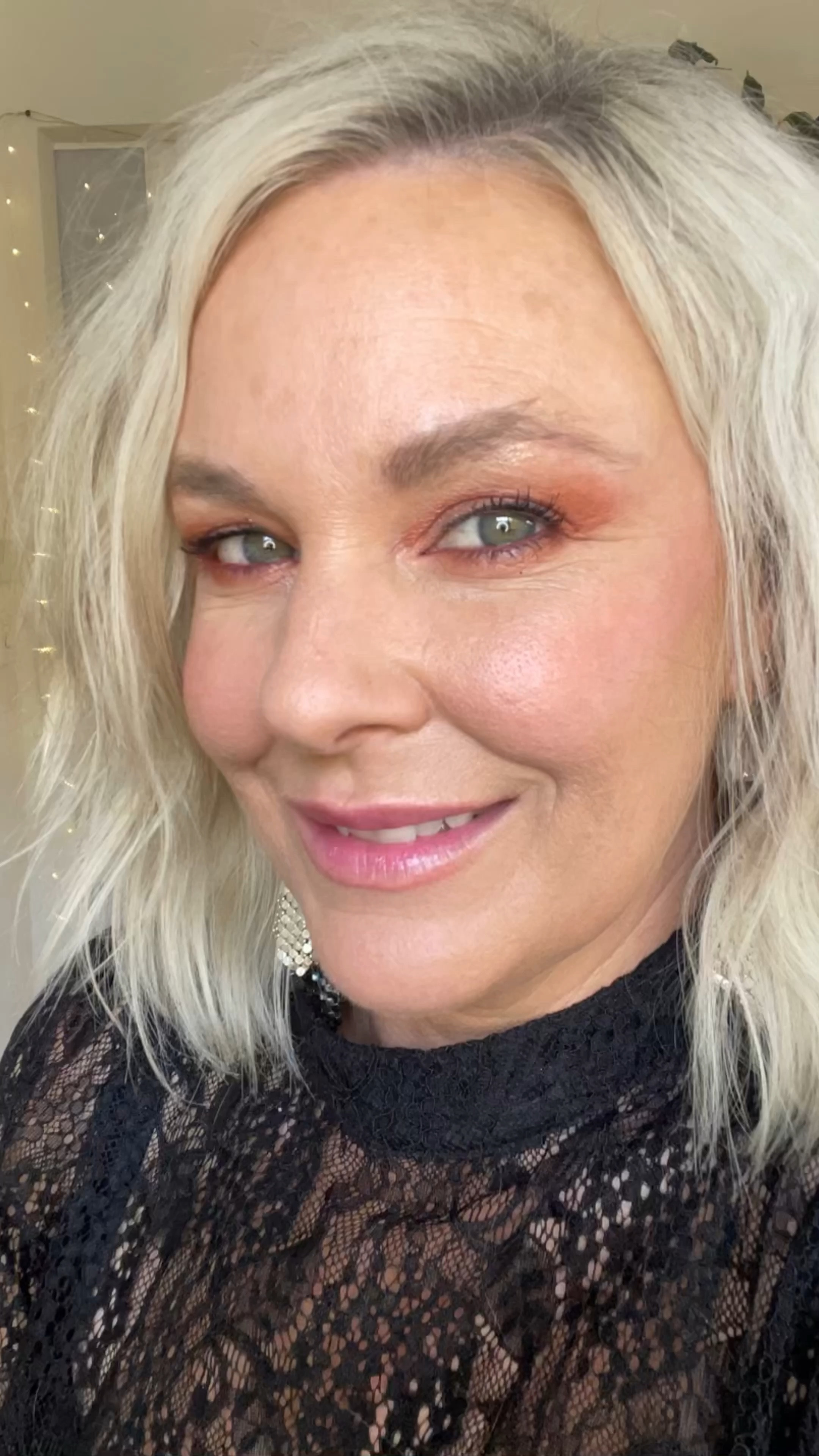 // COLOURFUL WEARABLE SMOKEY EYES // Who says we have to stick to matte brown shades over 40?! Here’s a fab, fun and colourful glam makeup for your next special event. 

I created this look as a NYE inspired look … but really take her anywhere you fancy. I challenge you, be playful, enjoy colour over 40. And shine bright Beauties ✨

#LTKbeauty #LTKover40 #LTKaustralia