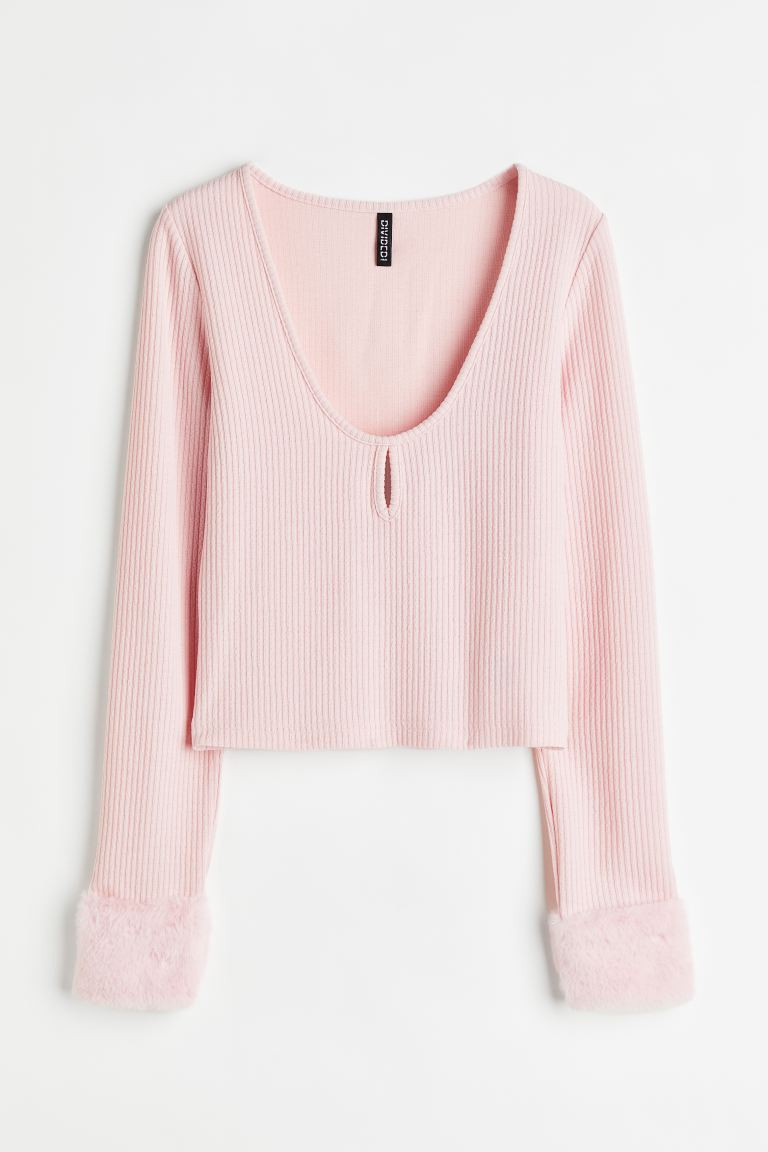 Long-sleeved ribbed top | H&M (UK, MY, IN, SG, PH, TW, HK)