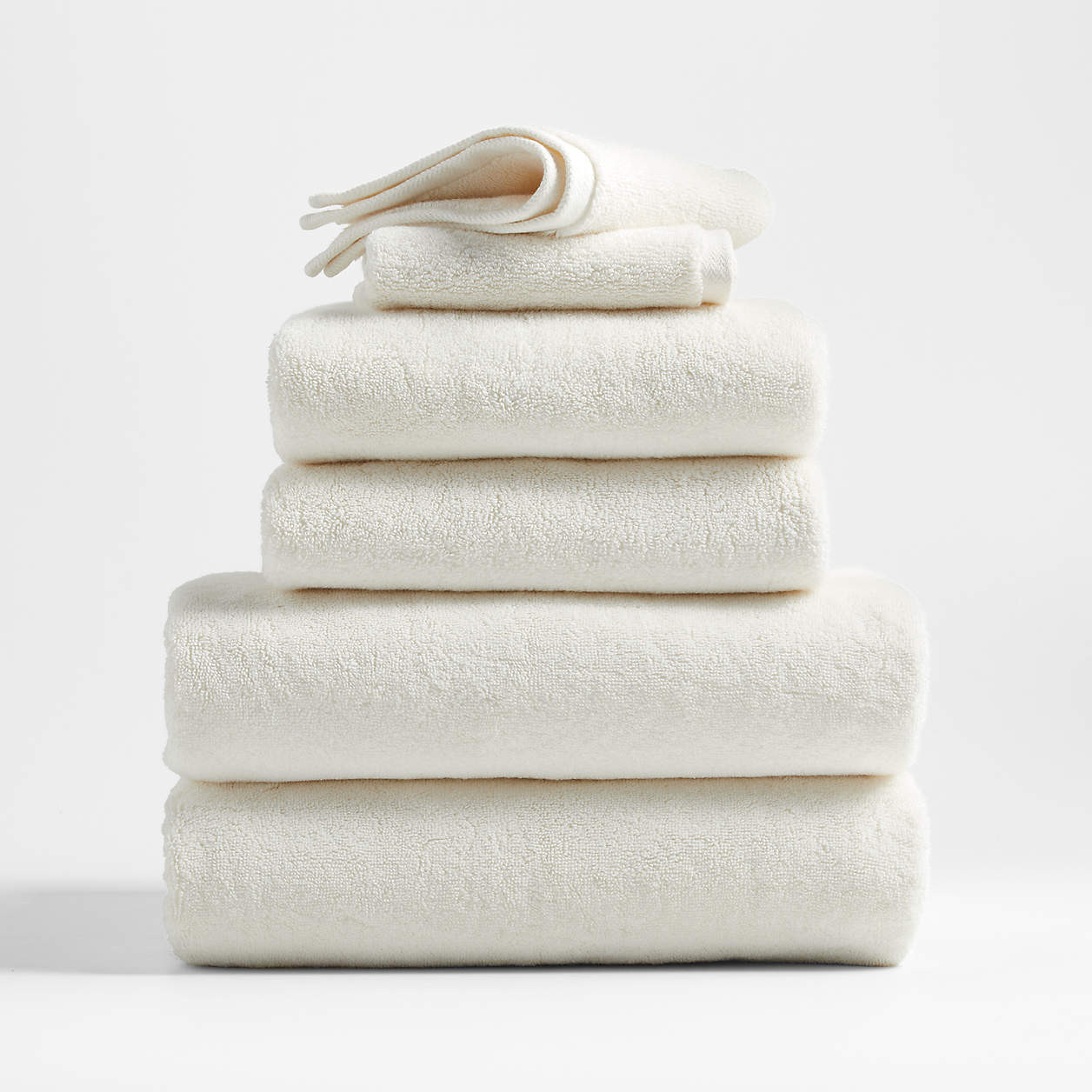 Organic 800-Gram Ivory Turkish Cotton Bath Towel + Reviews | Crate & Barrel | Crate & Barrel