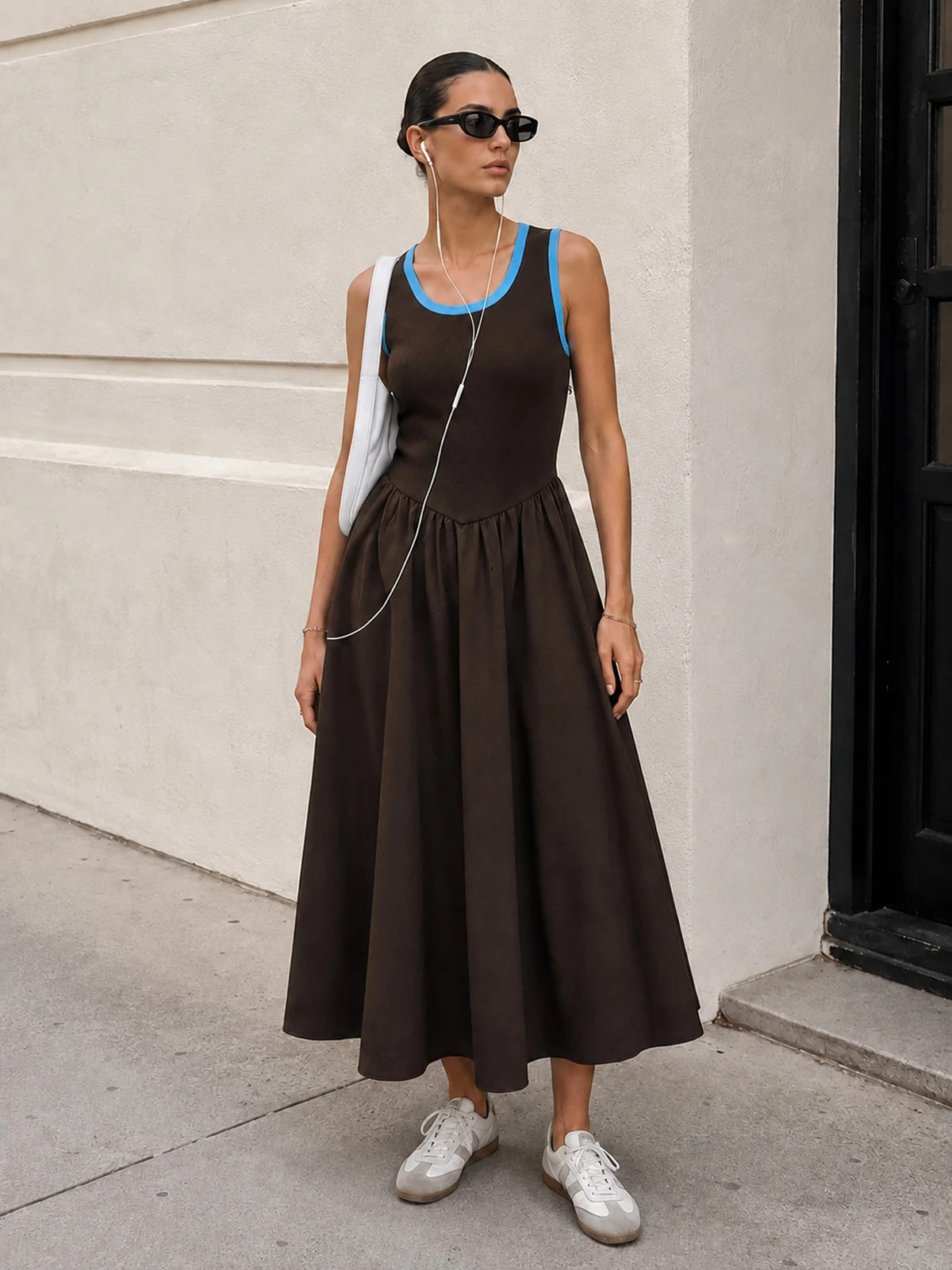 Contrast Trim Ribbed Swing Midi Dress | Commense