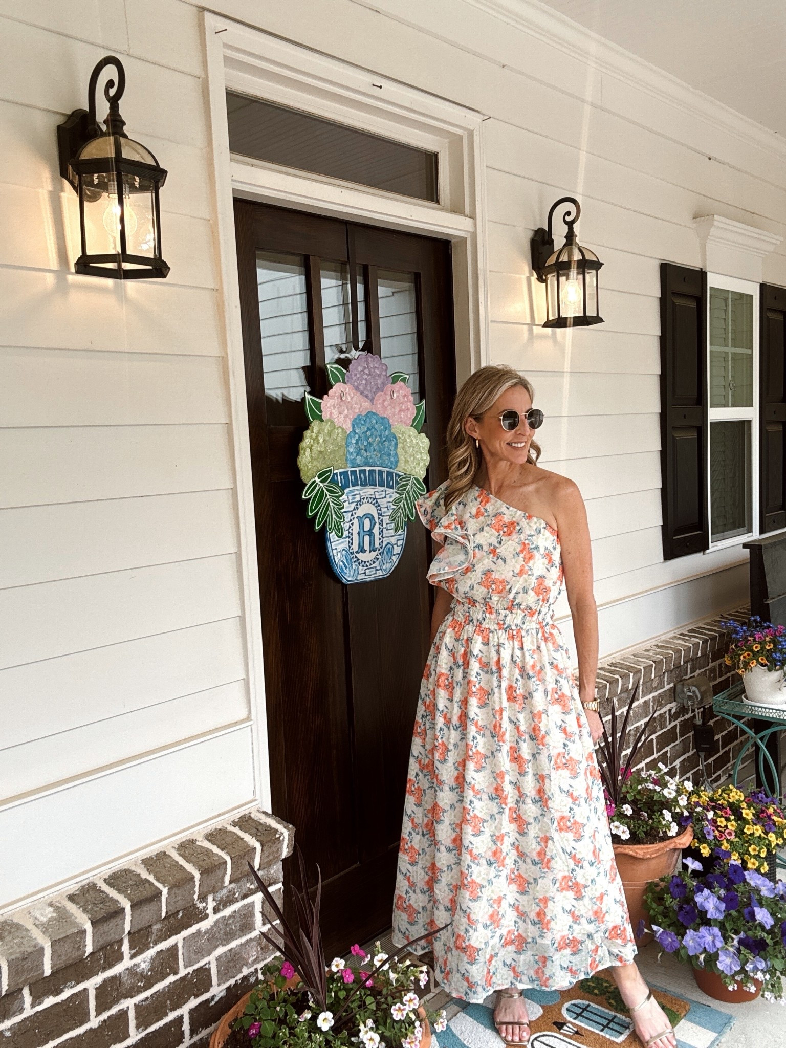 Four dresses, endless occasions… weddings, showers, graduations and everything in between… these Amazon finds are that good. Each one comes in multiple colors so you can find your perfect match. Wearing a size small in all. Comment AMAZON and I’ll send you the link