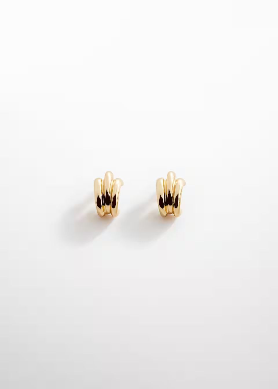 Boucles d'oreilles trois anneaux -  Femme | Mango France | MANGO (FR)