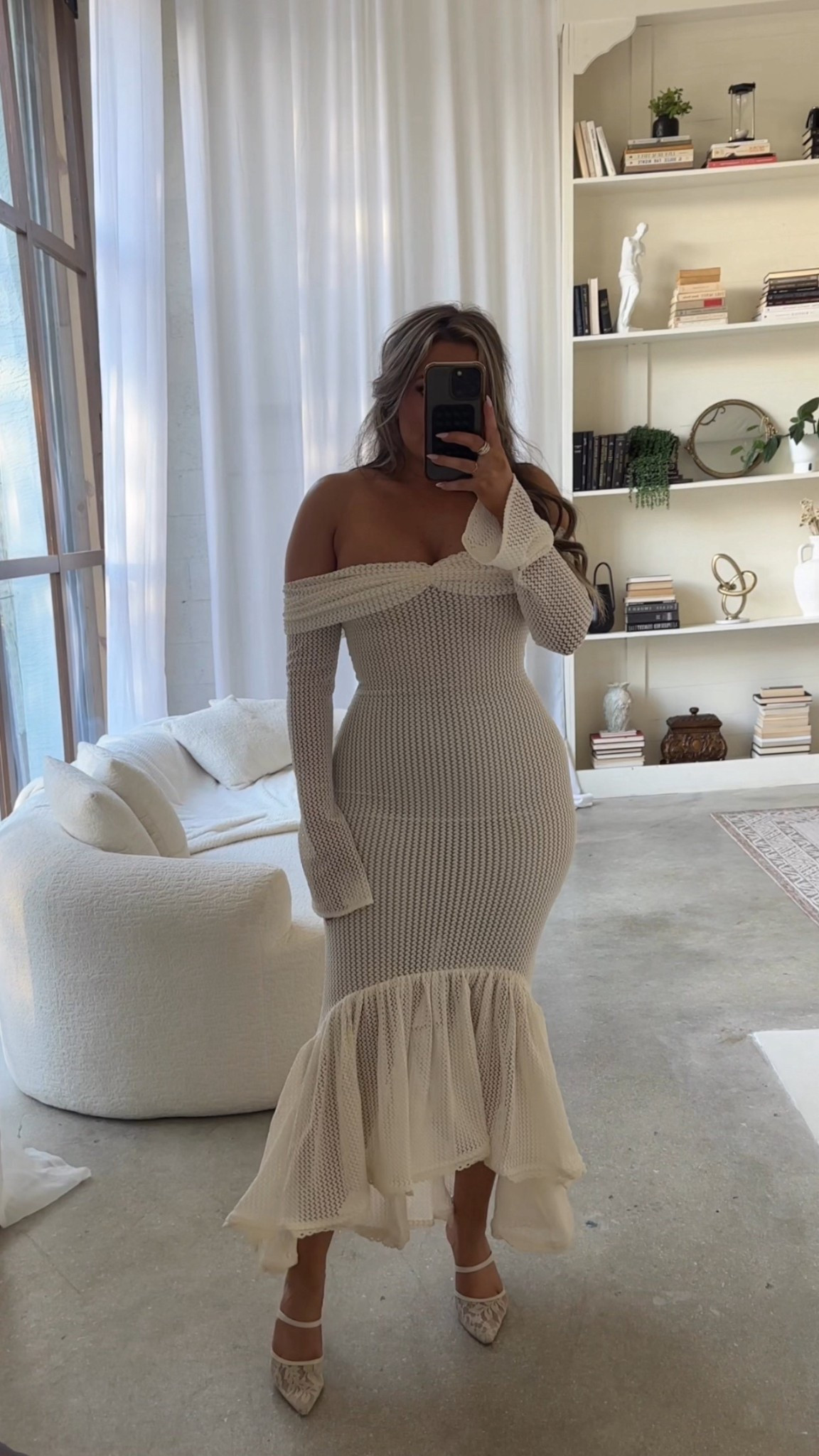 Literally, the prettiest dress I’ve ever worn! Perfect for a bride to be! Wearing a size large

#LTKFindsUnder100 #LTKStyleTip 

#LTKMidsize #LTKootd #LTKSpringSale