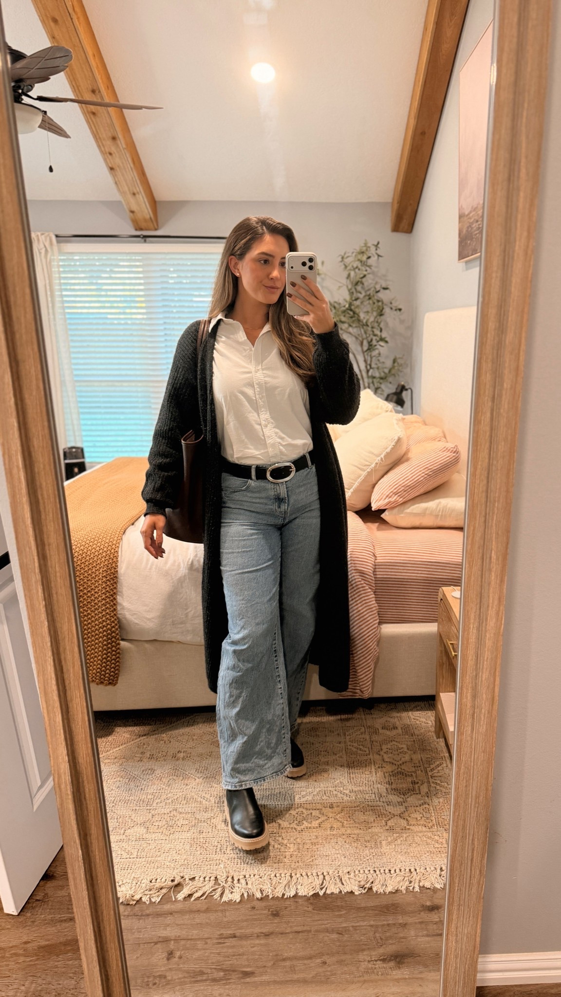 Winter casual date night errands outfit jeans either boots and a sweater duster cardigan 

#LTKGiftGuide #LTKHoliday #LTKootd