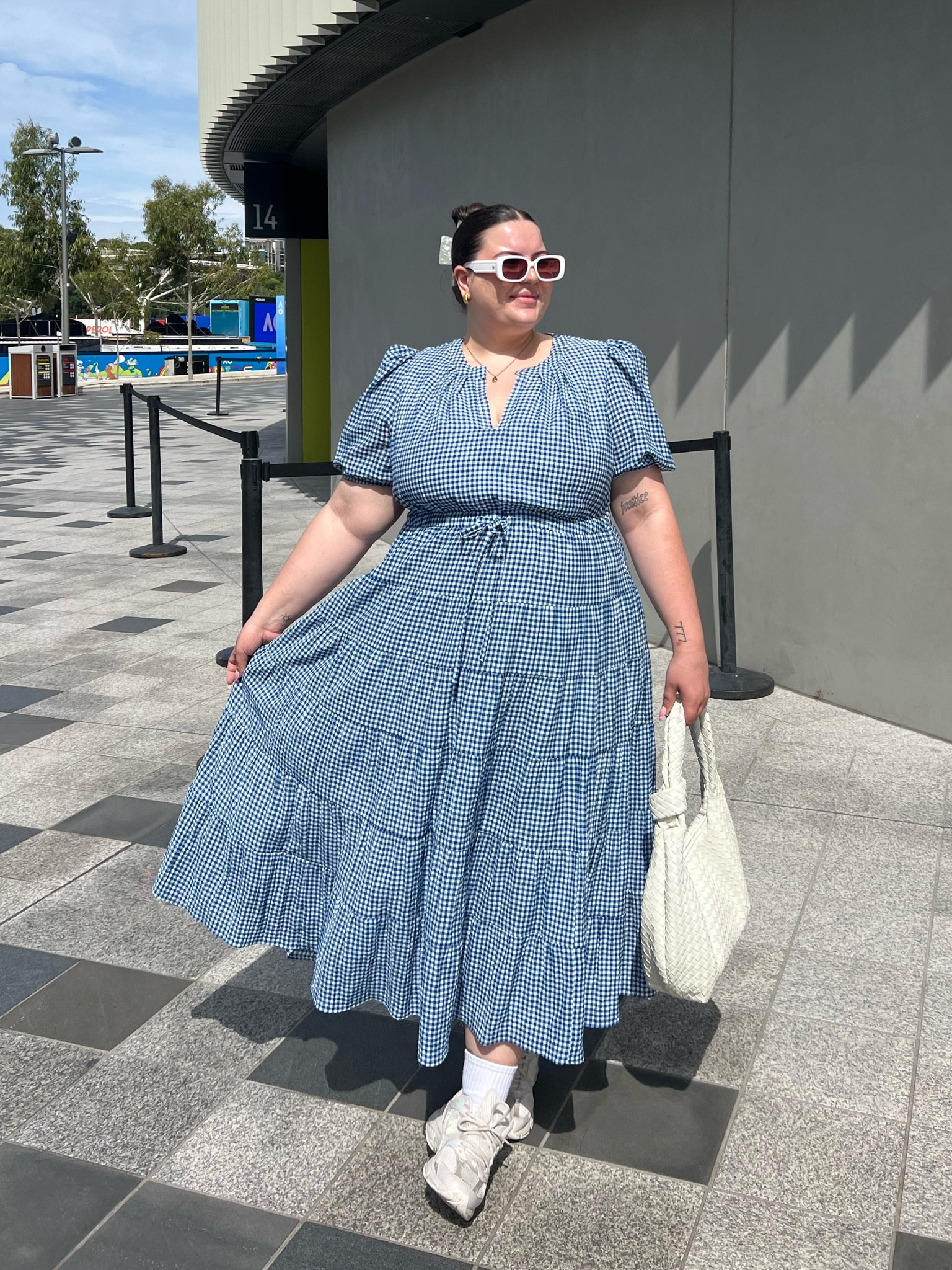 Wearing a size 20 in this dress 