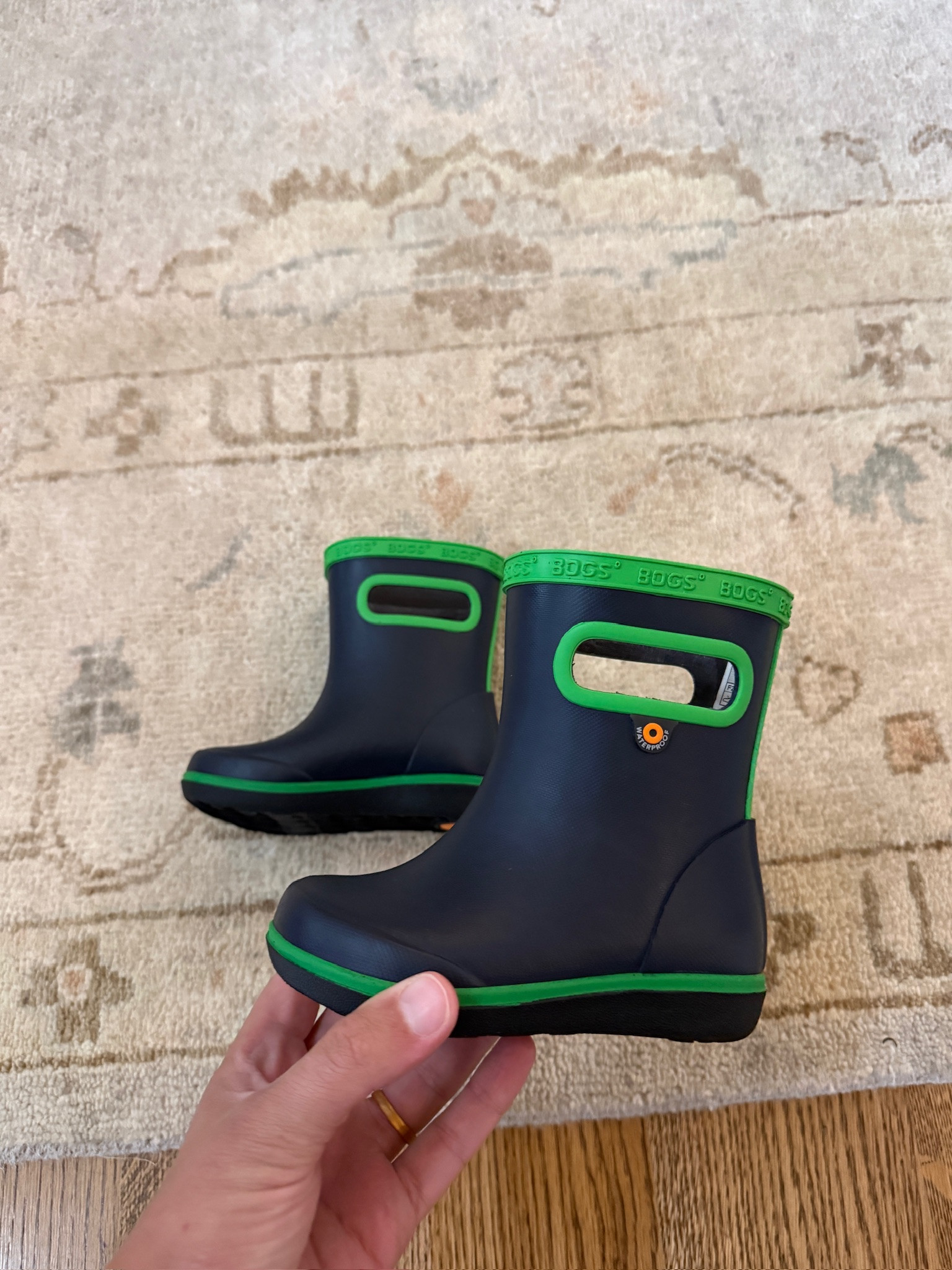 Coopy’s new rain boots!!

Rain boots, kids rain boots, Amazon, kids shoes, boy mom, grace white