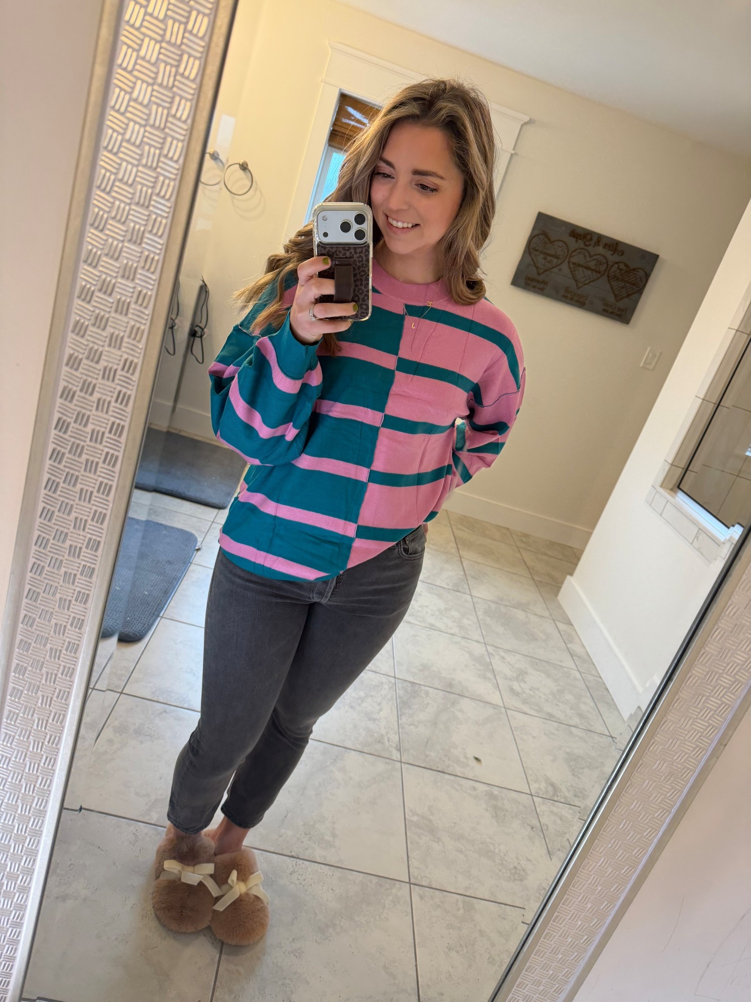 Colorblock cuteness for winter 💗💙
This pink + teal sweater is the happiest pop of color and so easy to throw on with jeans or leggings. It’s cozy, bright, and perfect for those dreary winter days when you just need something fun to wear.

Linked it all for you below! 👇
✨ Colorblock Sweater — Amazon
✨ Styled with jeans + cozy socks for an easy everyday look

#LTKFashion #WinterStyle #ColorblockSweater #AmazonFinds #CozyOutfit #MomStyle #TheLinkedMom

#LTKootd #LTKgrwm #LTKmomlife