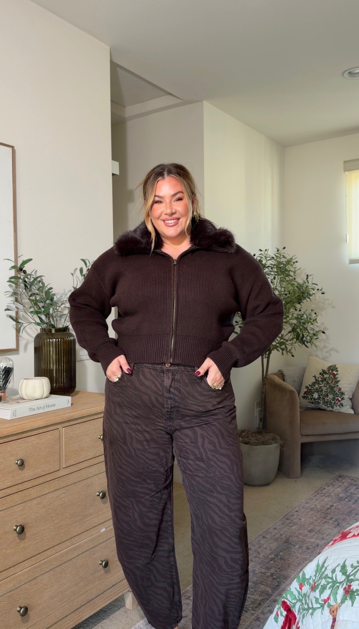 Holiday outfit inspo 🤎 wearing these pants in a 35 regular & cardigan in an xl!

#LTKSeasonal #LTKHoliday #LTKMidsize