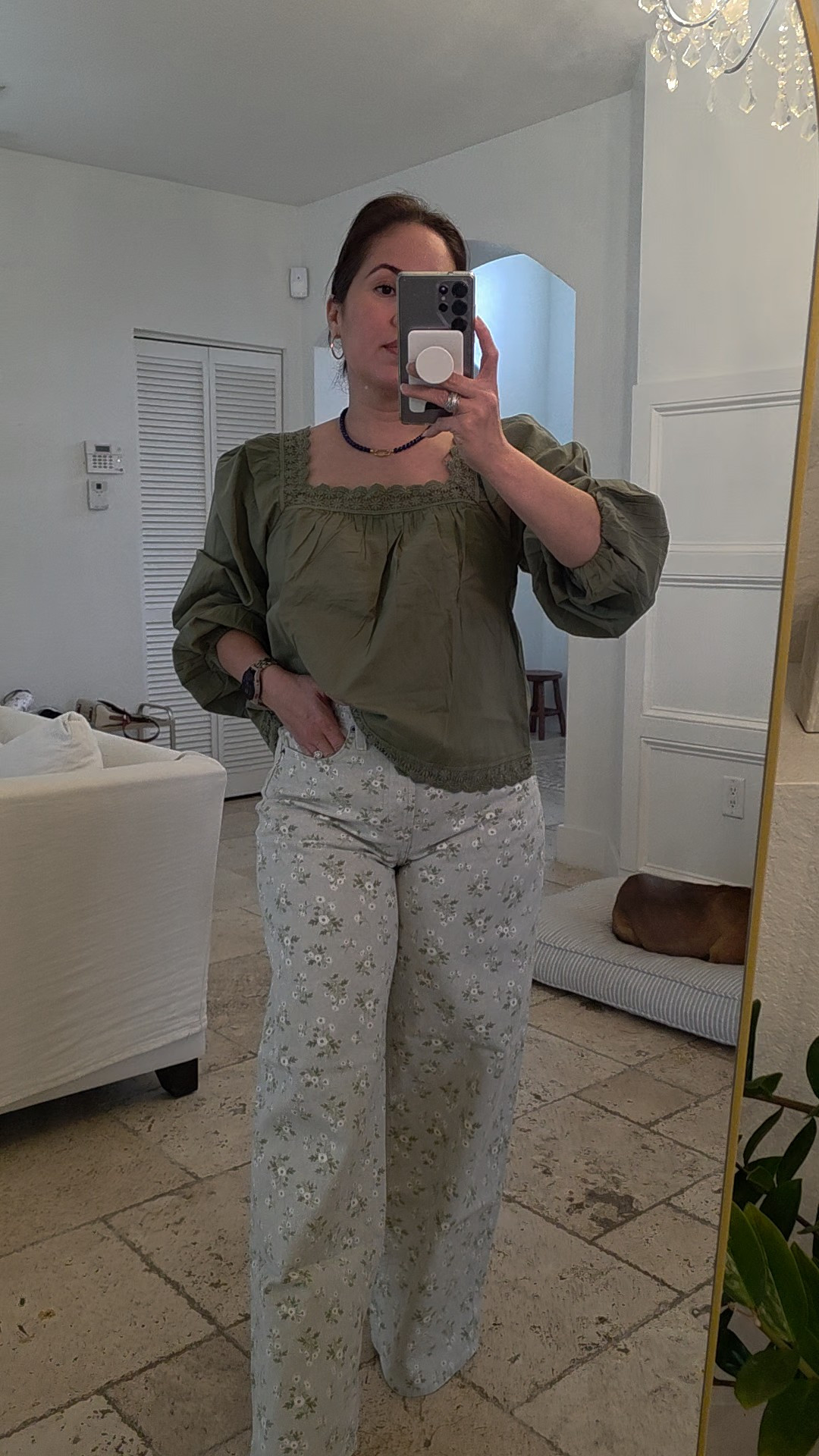 Cute Old Navy outfit🤩

Long sleeve with lace trim, S
High waisted wide leg jeans, 6r

#LTKootd