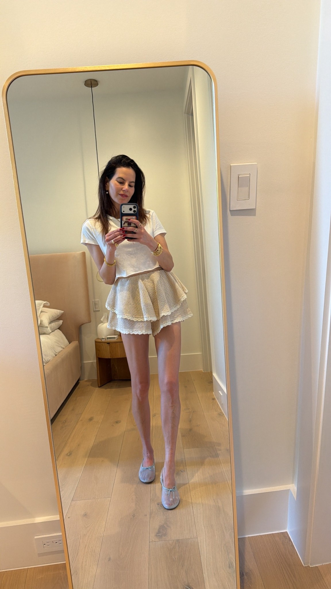 Casual outfit inspo for spring! Also linked looks for less of my skort and shoes!

Women’s fashion, spring fashion, spring style, spring outfits, spring outfit inspo, spring outfit ideas, trendy fashion, chic style, mom fashion, mom style, Miami fashion, Miami outfit inspo, casual outfit inspo, casual spring style, everyday outfit inspo 


#LTKOver40 #LTKootd #LTKSeasonal