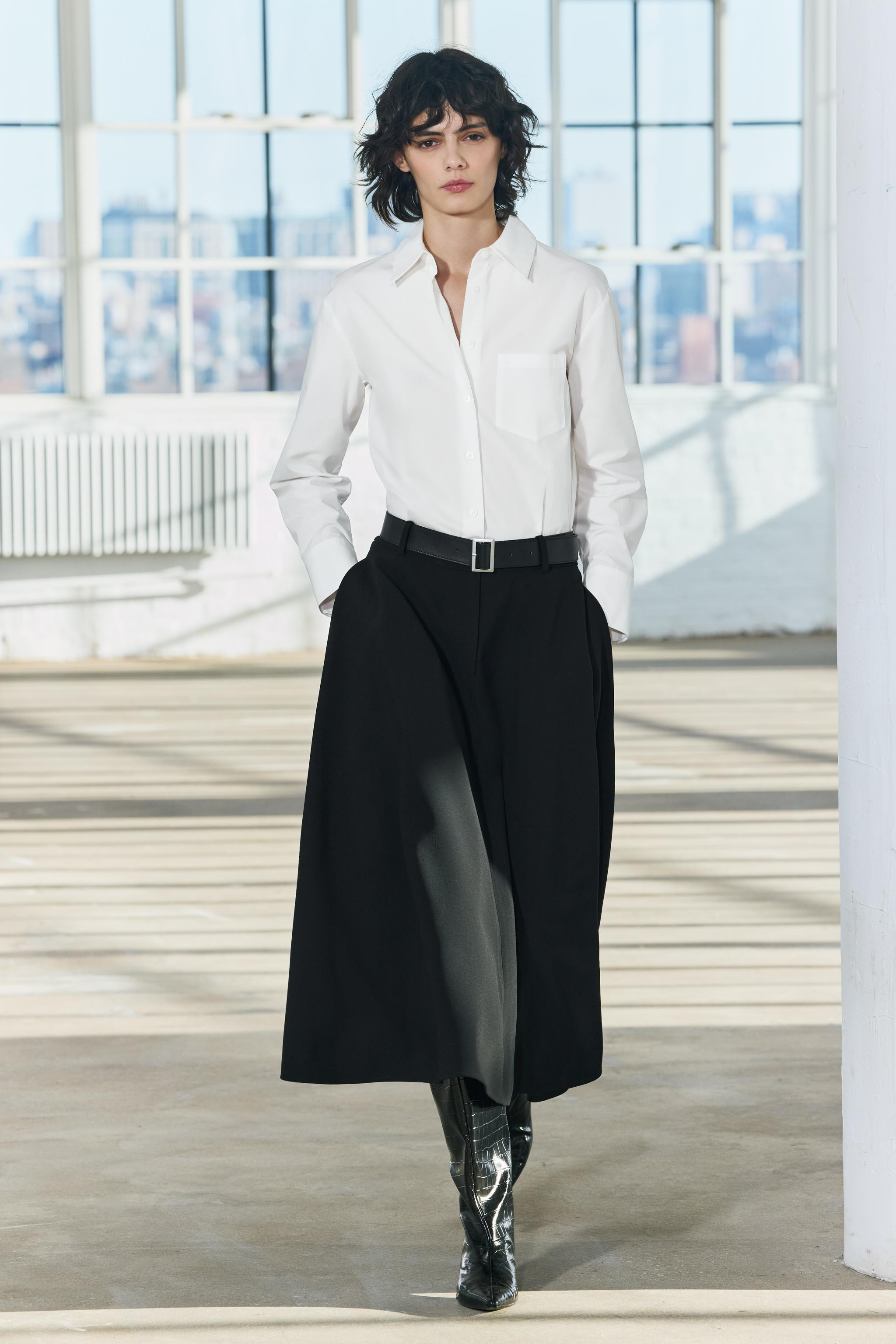 MOCK CROC KITTEN HEEL BOOT | Zara US