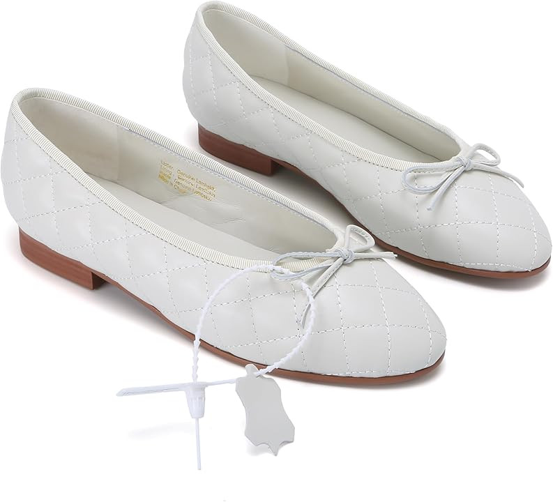 Nostalgia Fashion New York: CLASSIC FLATS | Amazon (US)