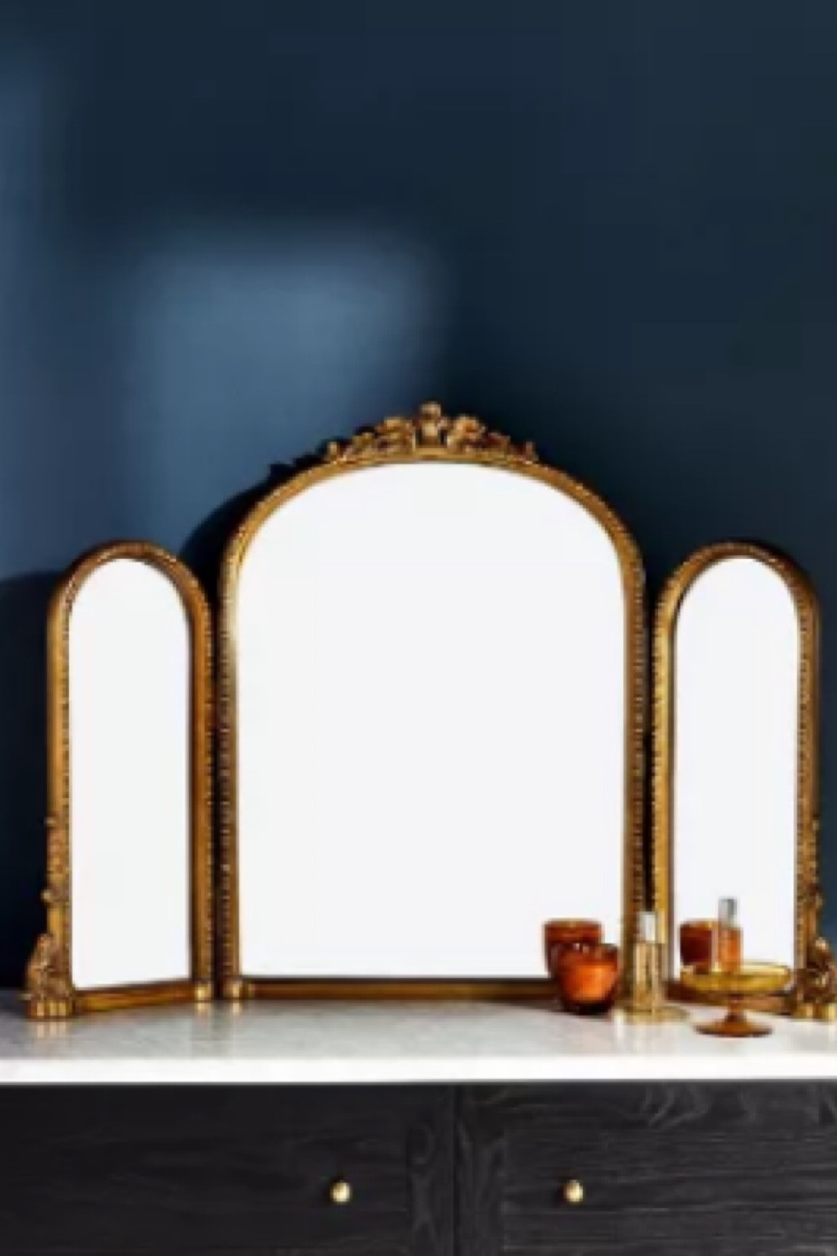 Gleaming primrose mirror 