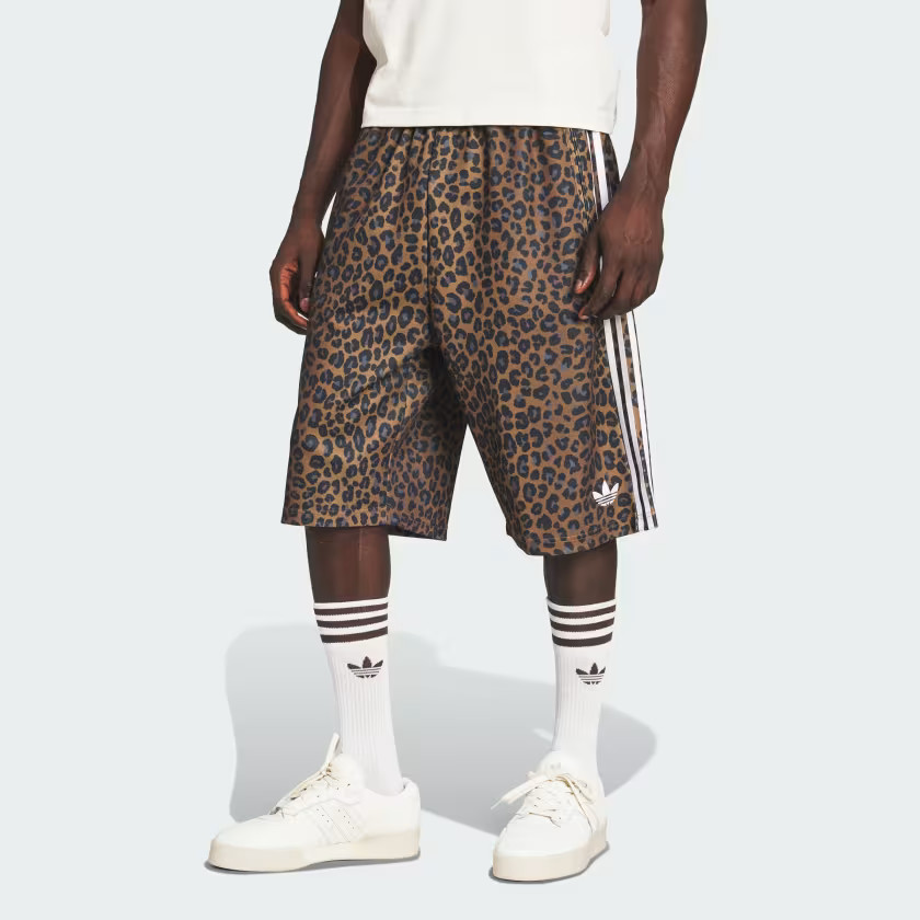 Leo Oversized Shorts | adidas (UK)