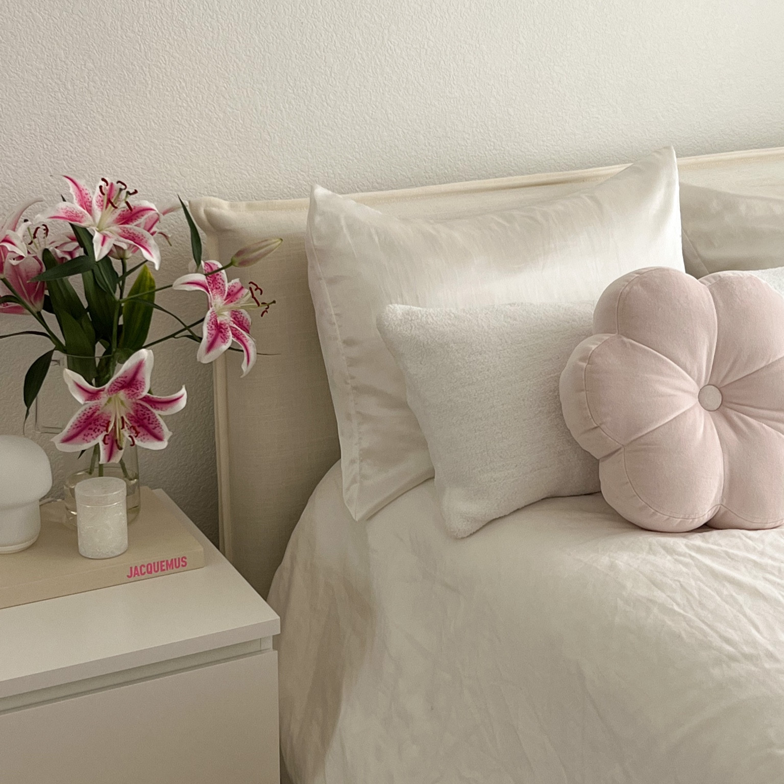 this flower pillow from pottery barn teen is the perfect pop of color on my bed! 

#ltkhome #pbteen #potterybarnteen #decorativepillow

#LTKstyletip #LTKhome #LTKSeasonal