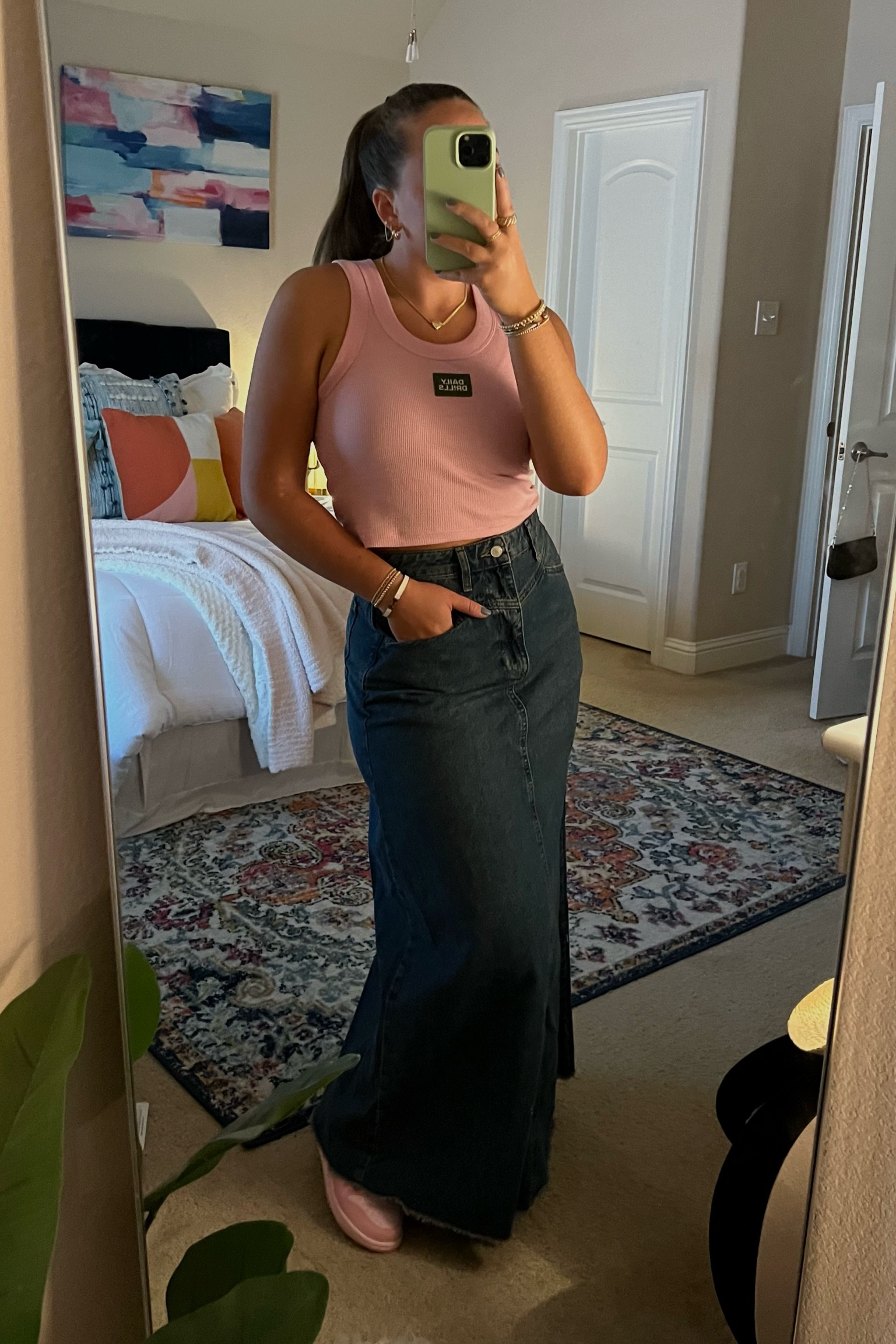 the denim skirt of my dreams 🩵
