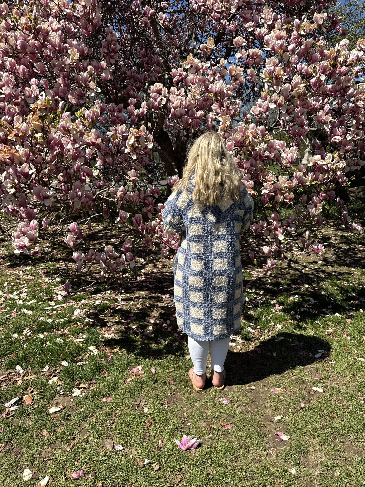 Cherry blossoms are in bloom!😍

#LTKTravel #LTKPetite #LTKActive