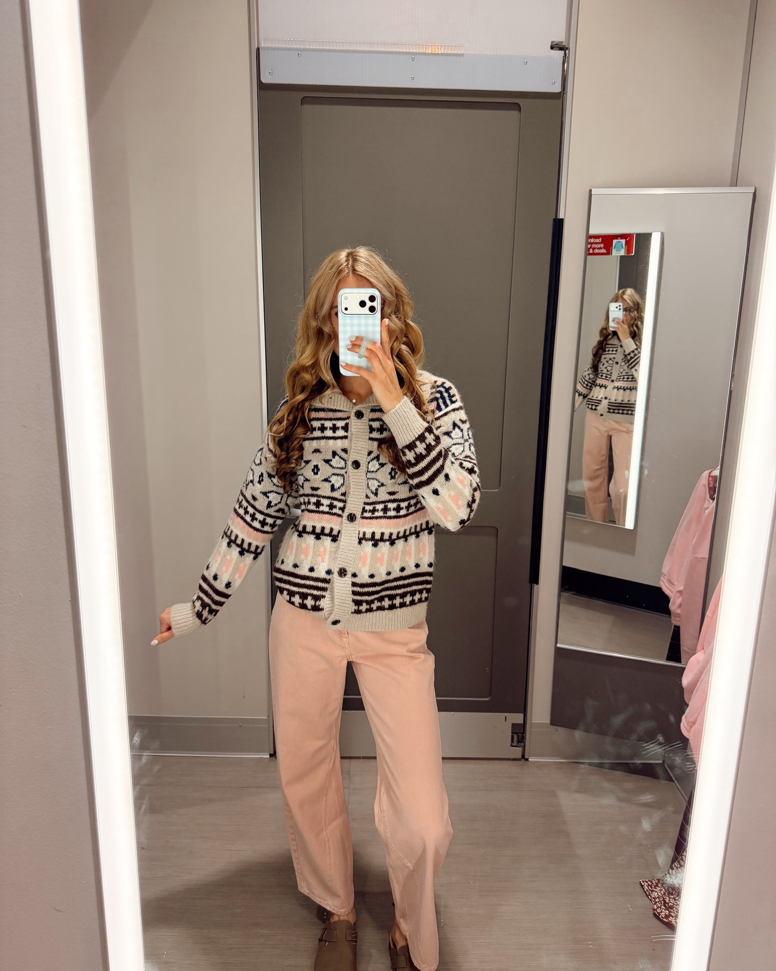 Trying on Target's new fall arrivals 🍂 This Fair Isle cardigan is so cute paired with blush wide-leg jeans. Comes in the cutest print!

True to size. Linked below!

#LTKootd #LTKSeasonal #LTKmomlife
