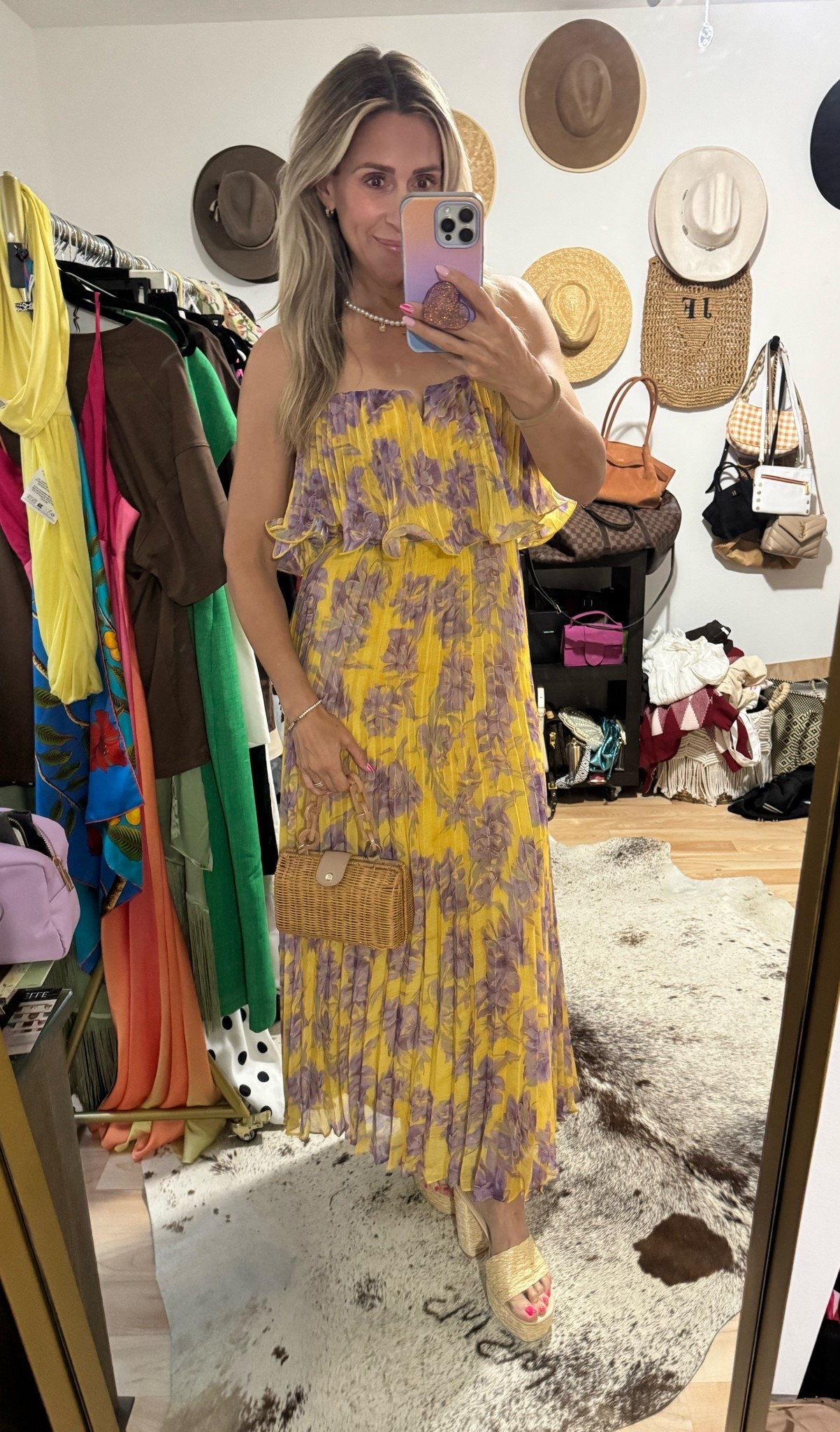 If you have a Spring or Summer wedding this dress would be perfect ! 💐🌼🪻 Wearing a size medium and runs true to size .

#LTKootd #LTKOver40 #LTKWedding