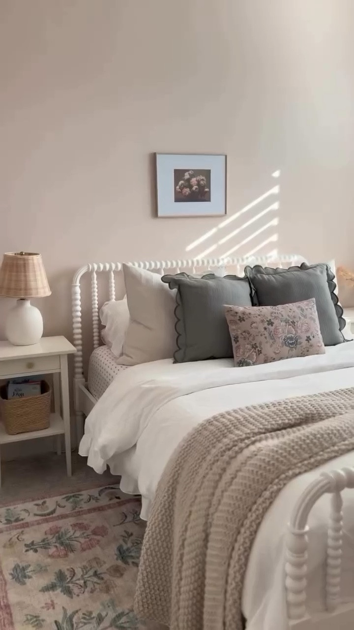 Transform a plain white bedroom into a cozy, charming retreat with warmth and character! I’m sharing how I achieved this look, from the perfect paint color to the stylish decor details.

✨ Paint color: Malted Milk by Sherwin Williams
✨ Shop my favorite home finds & decor details here!

#BedroomMakeover #HomeDecorLover #CozyBedroom #NeutralHome #LTKFinds #BudgetFriendlyDecor #VintageModern #SherwinWilliams #MaltedMilk #DIYHomeDecor #AffordableHomeStyle #LTKSpringRefresh #LTKFindsUnder100 

#LTKHome #LTKHome #LTKKids