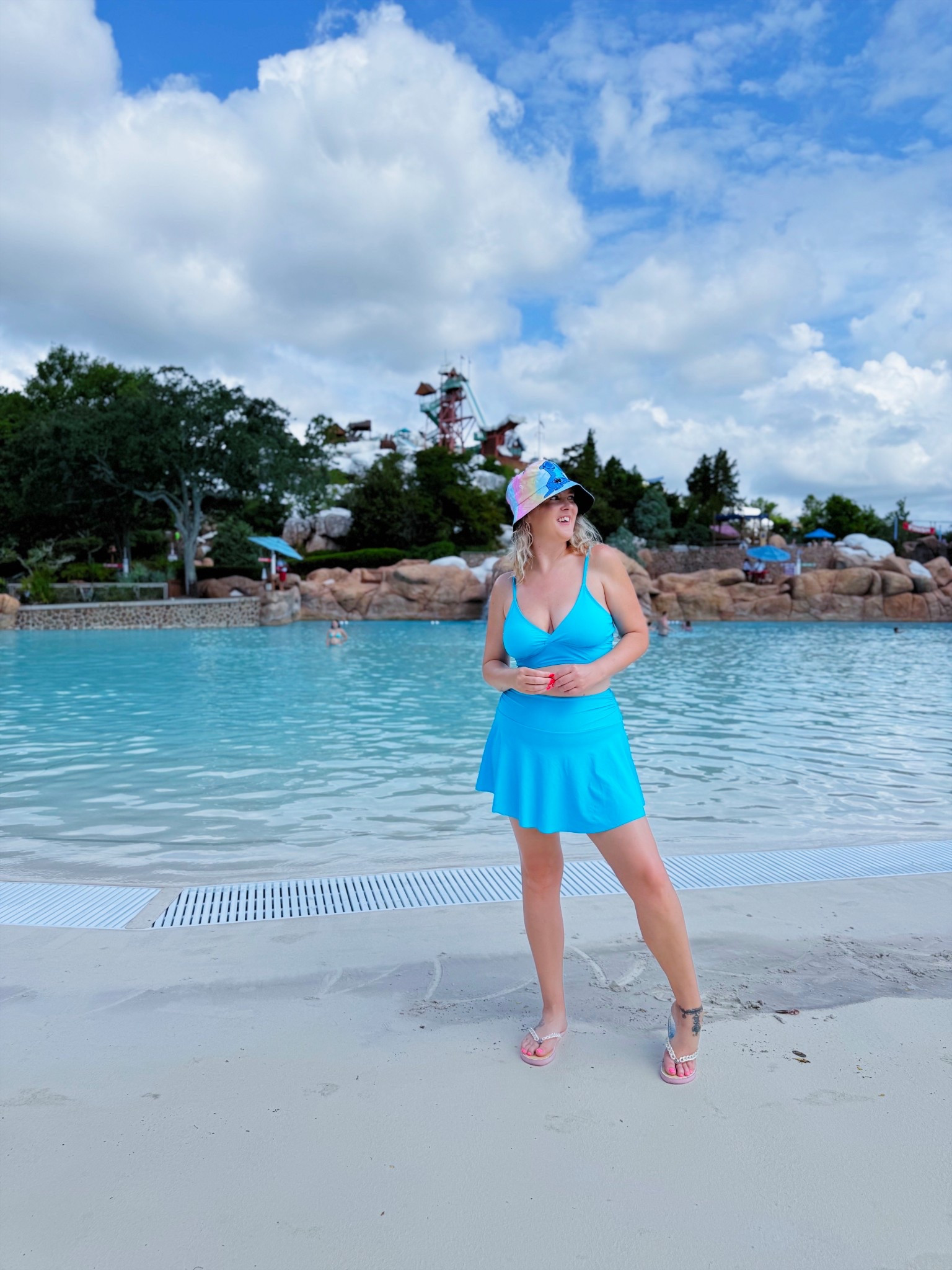 Waterpark look

#disneystyle #blizzardbeach