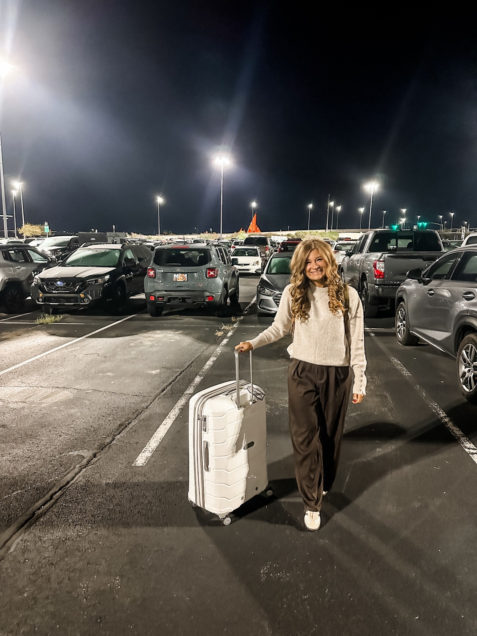 Airport outfit // airplane outfit // what to wear on a long flight // checked samsonite luggage // adidas sambas //



 

#LTKootd #LTKTravel