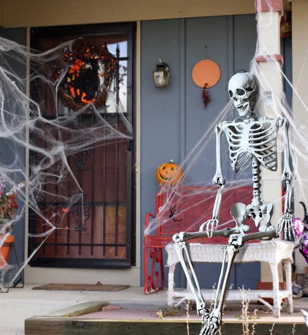 Full Body hanging skeleton 

#LTKSeasonal #LTKSaleAlert