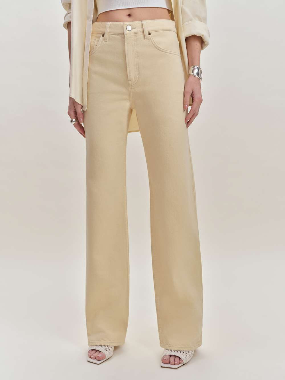 Val 90s Mid Rise Straight Jeans | Reformation (Global)