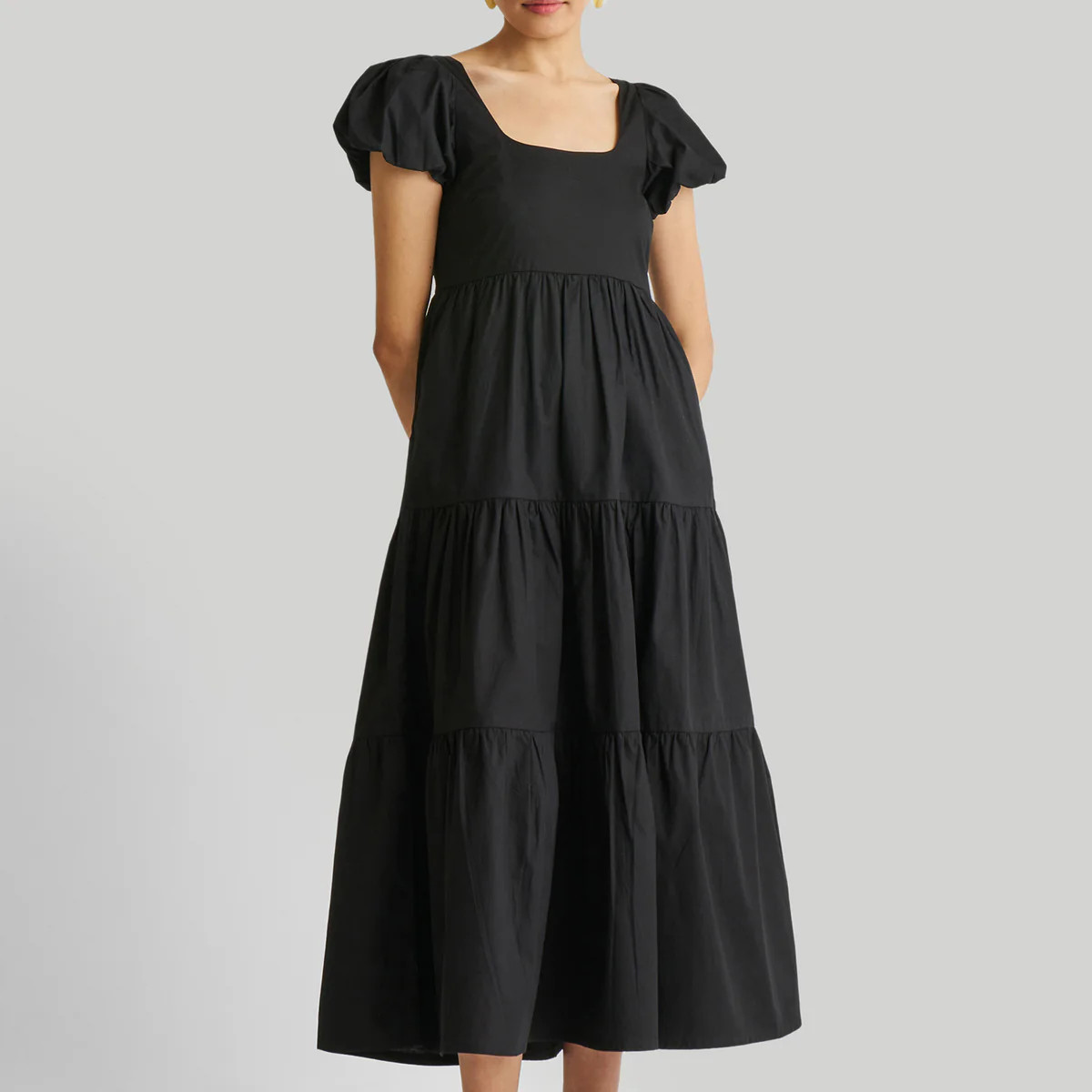 Puff Sleeve Tiered Maxi Dress in Black | Reistor