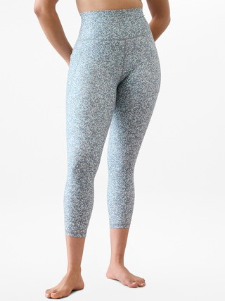 Salutation Stash High Rise 7/8 Legging | Athleta