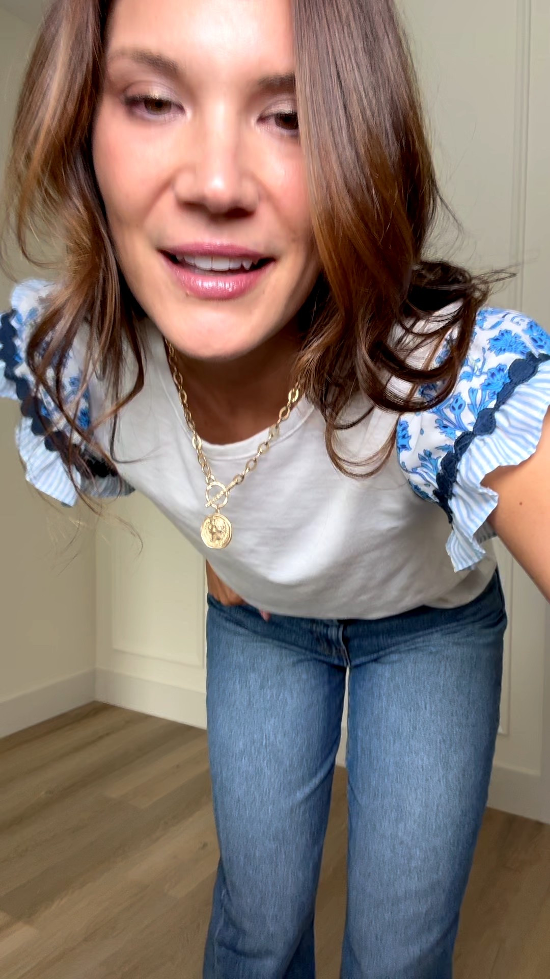 This top is so cute and perfect for the spring. You could wear this with jeans or shorts when it’s warmer! 

Spring top Levi jeans Sandals Gold necklace Winter to spring outfit Seasonal outfits Tall girl approved Stang and co 

#LTKTall #LTKootd #LTKSeasonal