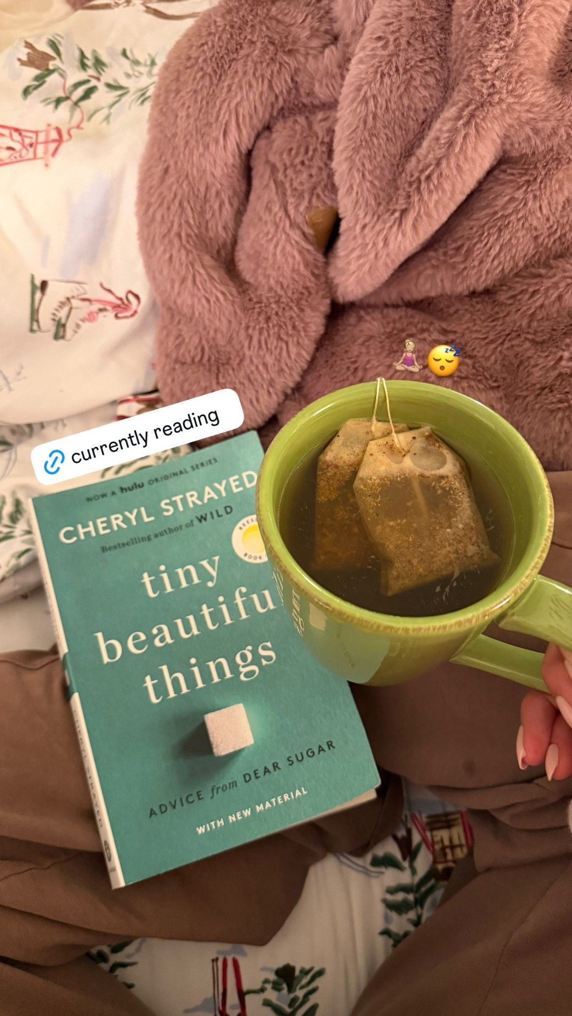 A cozy Saturday night in 🧘🏼‍♀️😴📖

#LTKselfcare #LTKdayinmylife