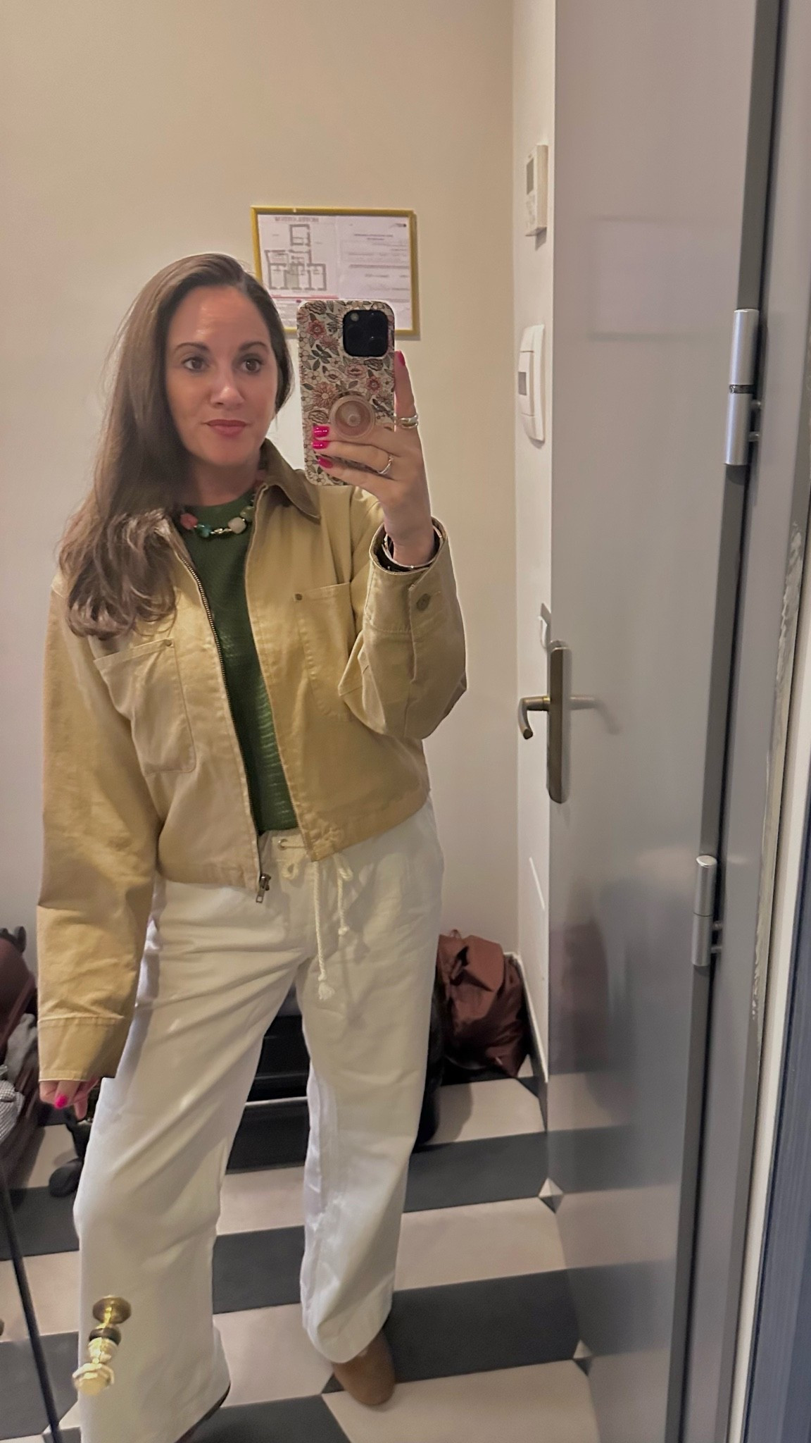 I wore these white drawstring #TommyHilfiger pants MULTIPLE times in Italy — they are perfection. Green sweater tee is Banana Republic Factory but I can’t find it online 😢

#LTKootd #LTKxMadewell