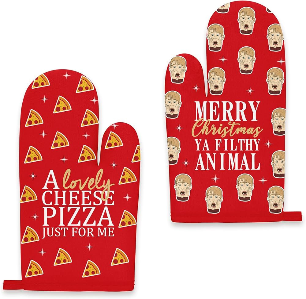 Home Alone Christmas Kitchen Decor, Funny Christmas Oven Mitts, 2Pcs Heat Resistant Farmhouse Hot... | Amazon (US)