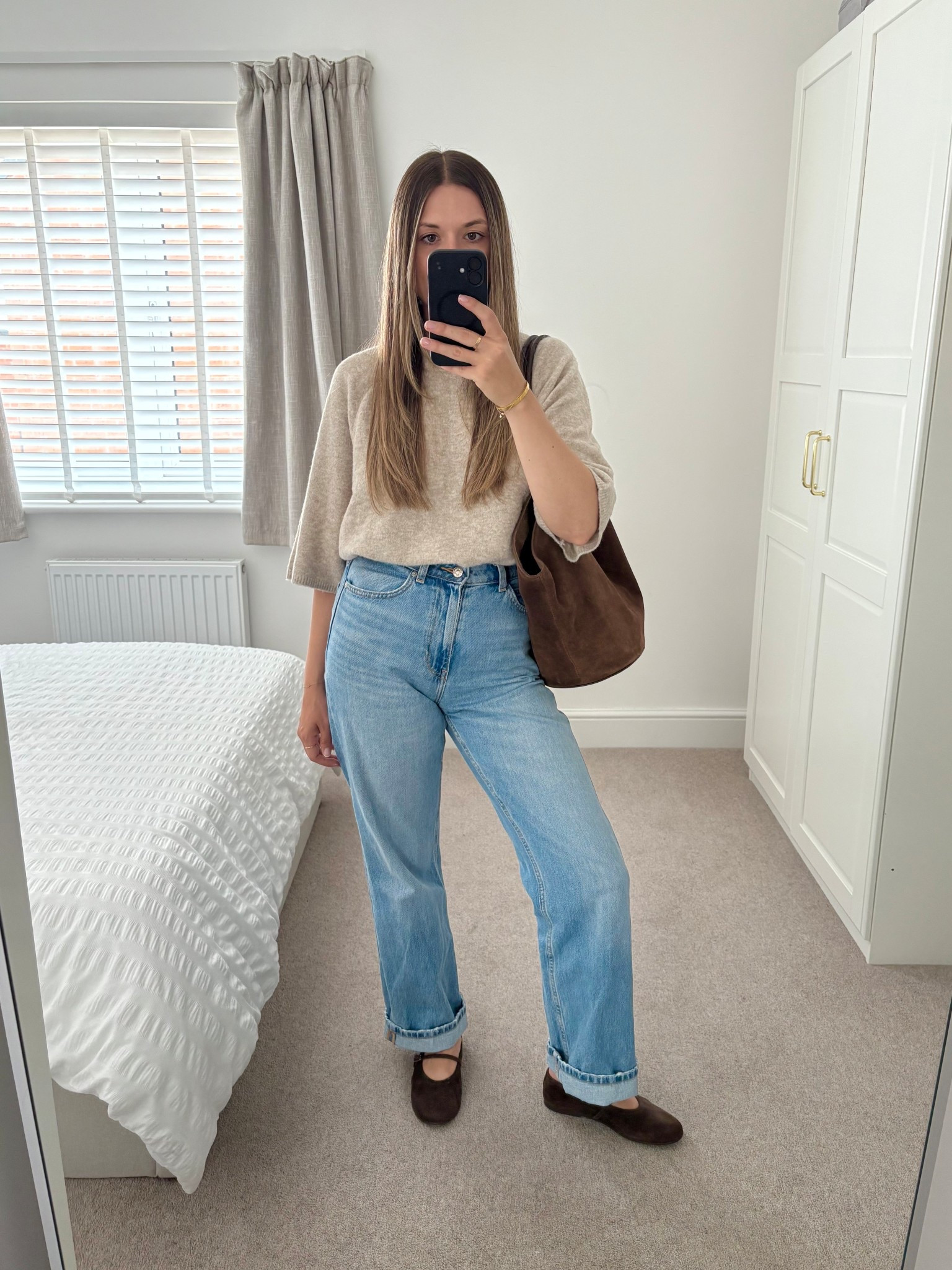 Ways to wear a short sleeved knit jumper 🫶🏼

This is the perfect transitional layer to throw on with a pair of jeans. I’ve paired mine with ballet shoes but trainers or a pair of boots would also work. 

#LTKstyletip #LTKuk #LTKautumn