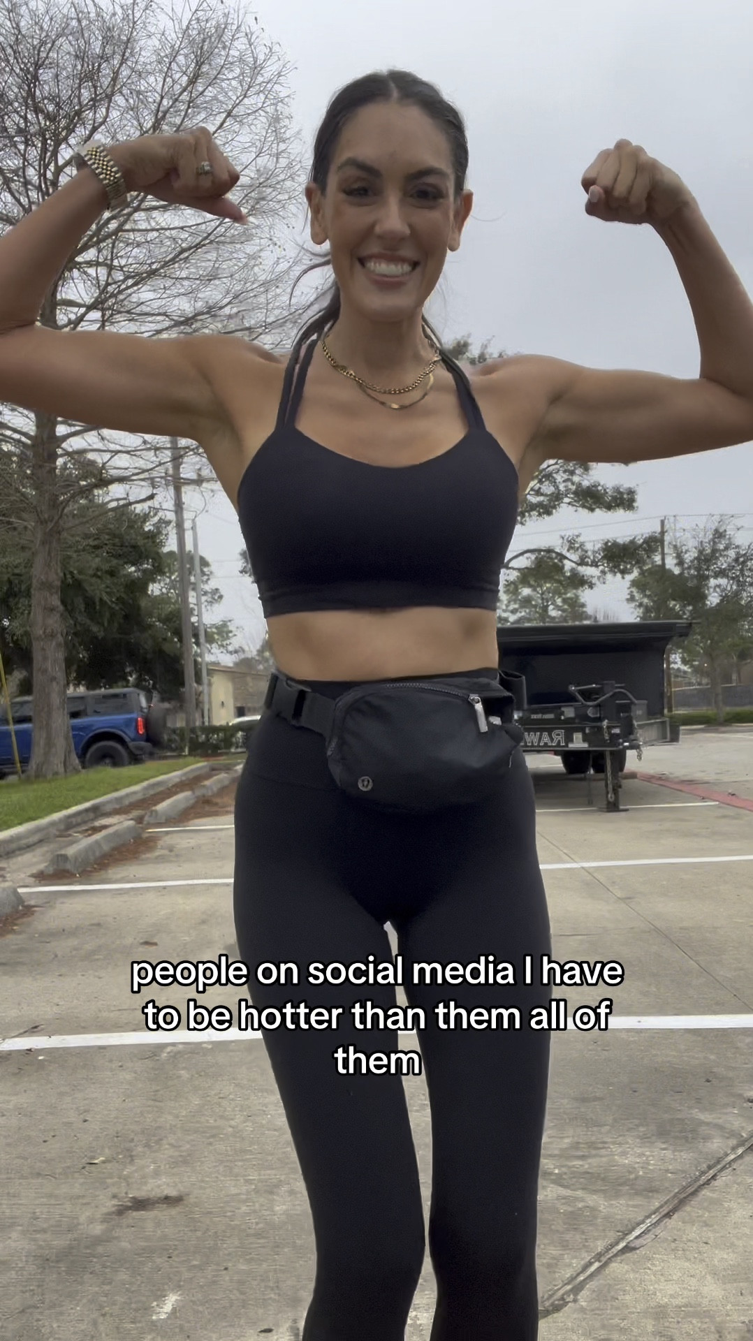 XS leggings
Small bra 

#LTKFindsUnder50 #LTKFitness