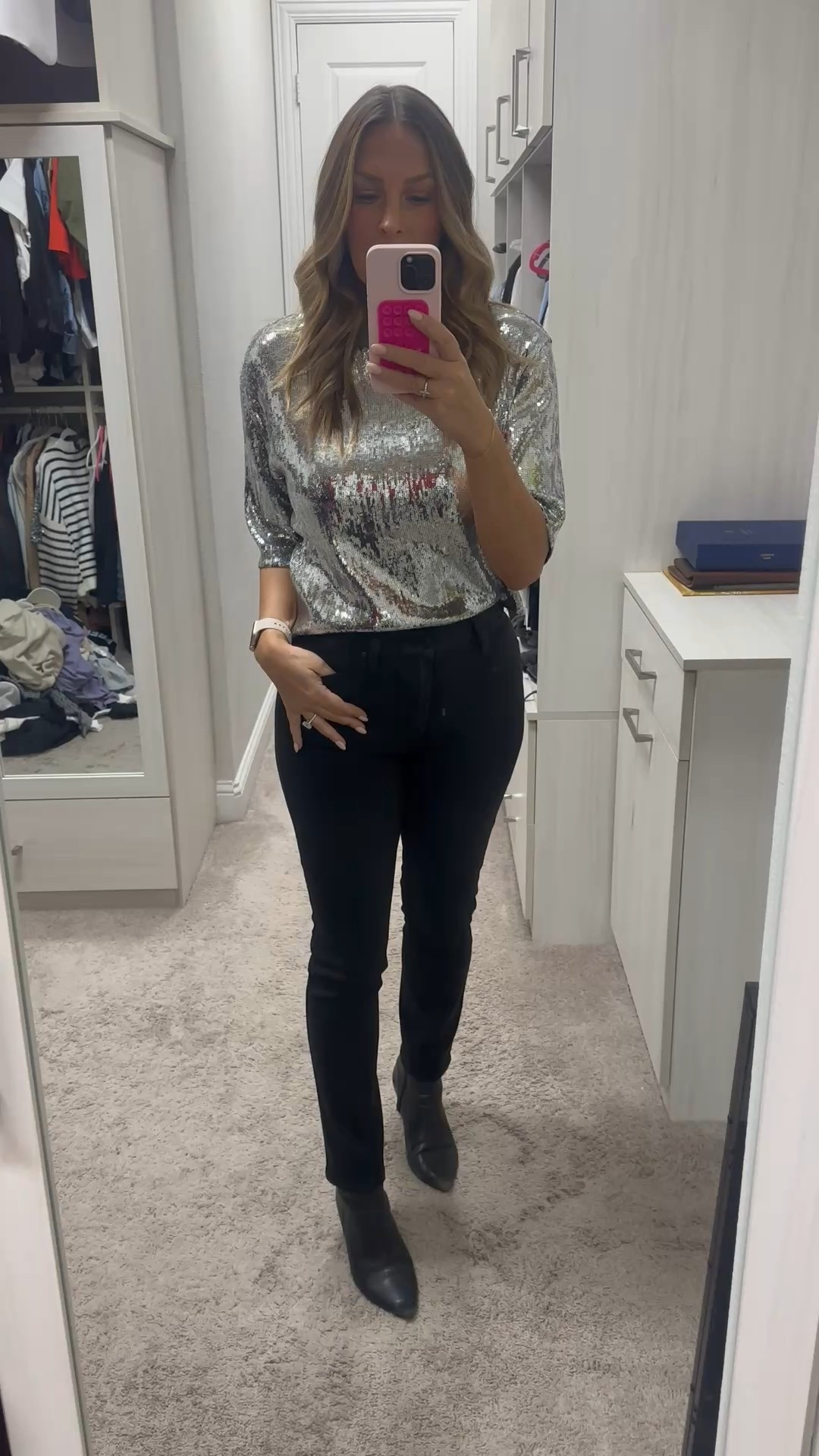 Sparkle holiday favorite things look

#LTKHoliday