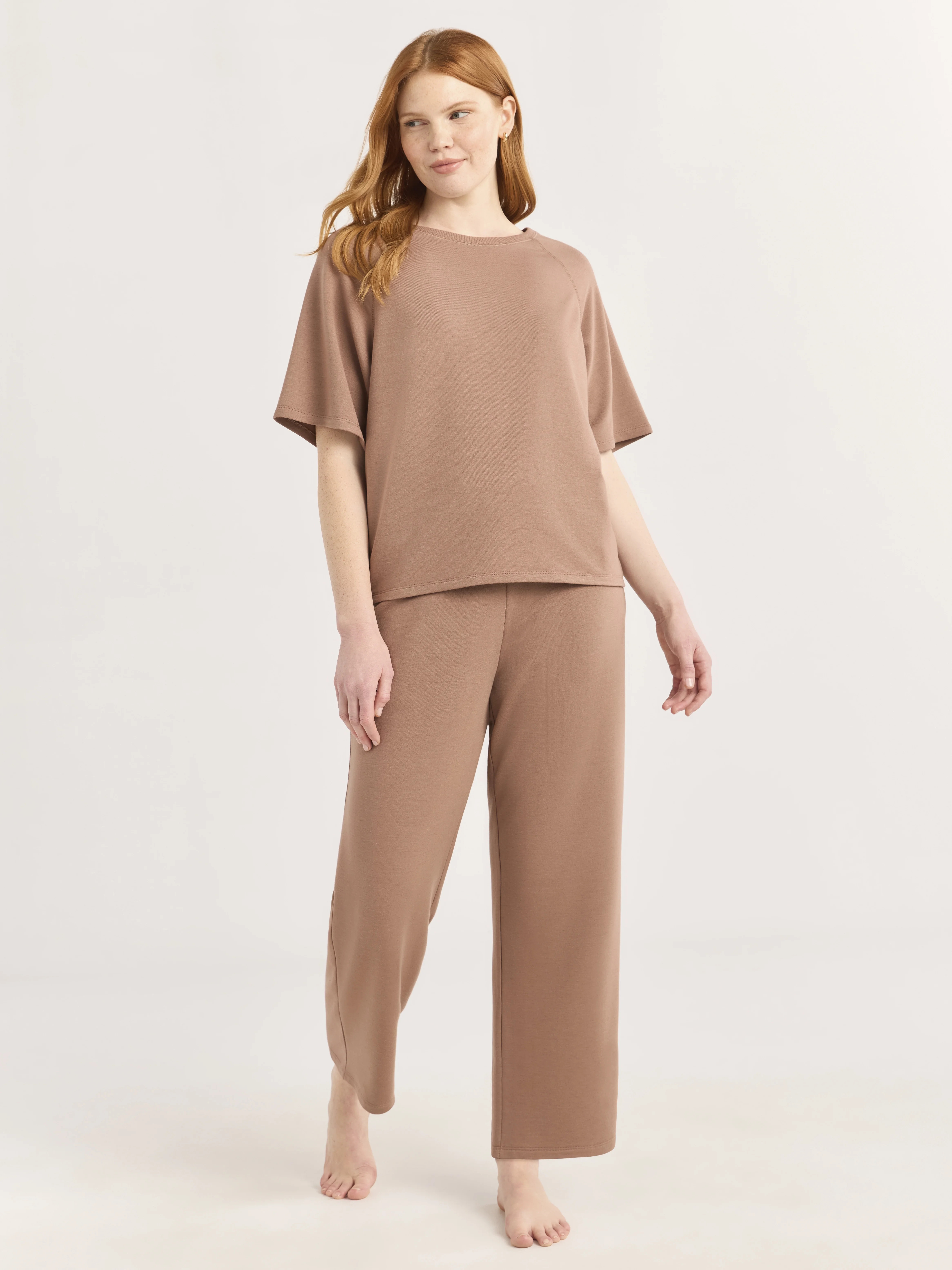 Joyspun Women's French Terry Short Sleeve Top and Capri Pants Set, 2-Piece, Sizes XS-3X | Walmart (US)