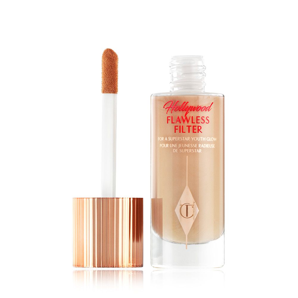 Hollywood Flawless Filter - Shade 4 - Complexion Booster | Charlotte Tilbury | Charlotte Tilbury (UK) 