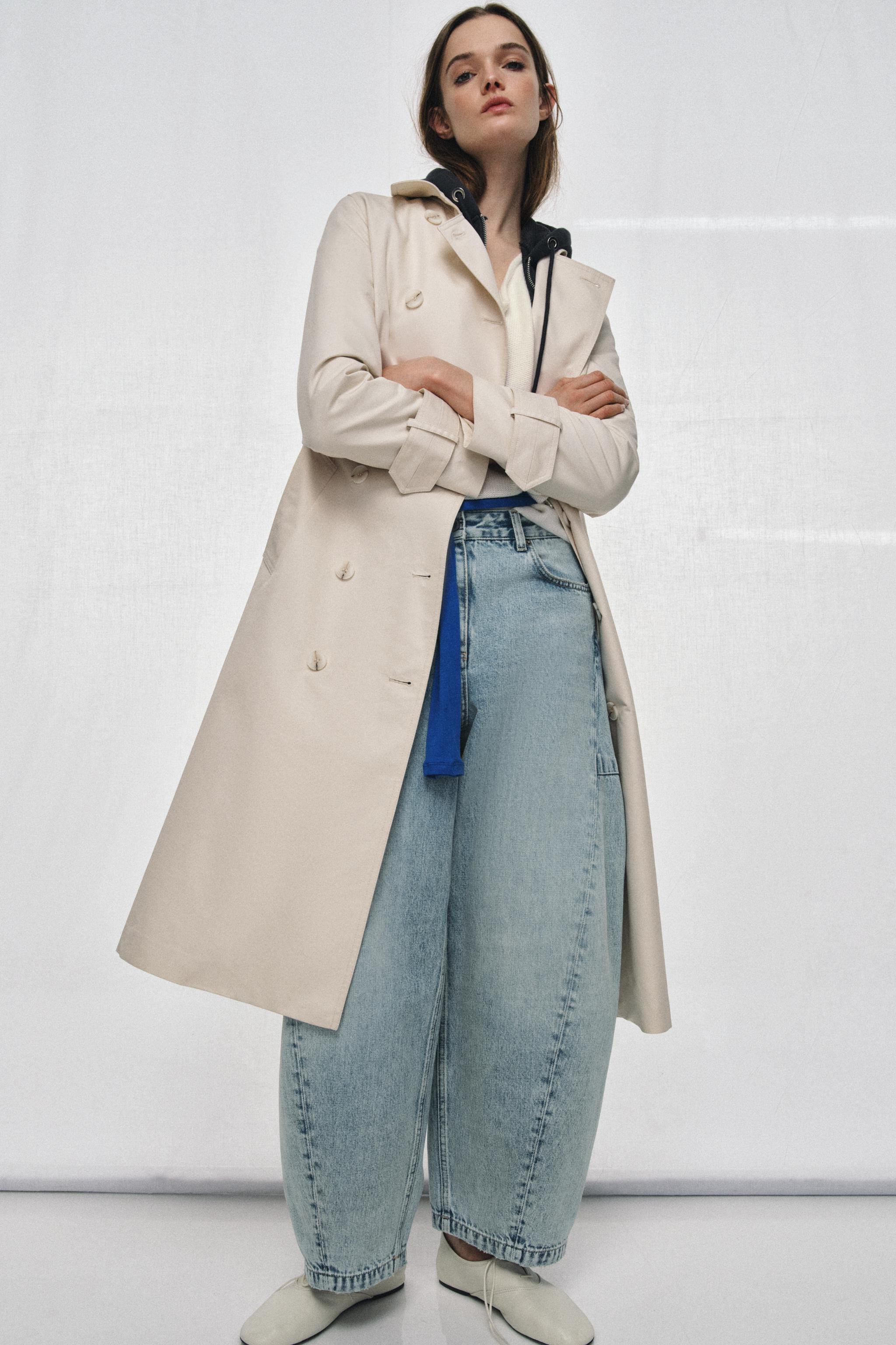 ZW COLLECTION MID-RISE ANKLE BALLOON JEANS | Zara US