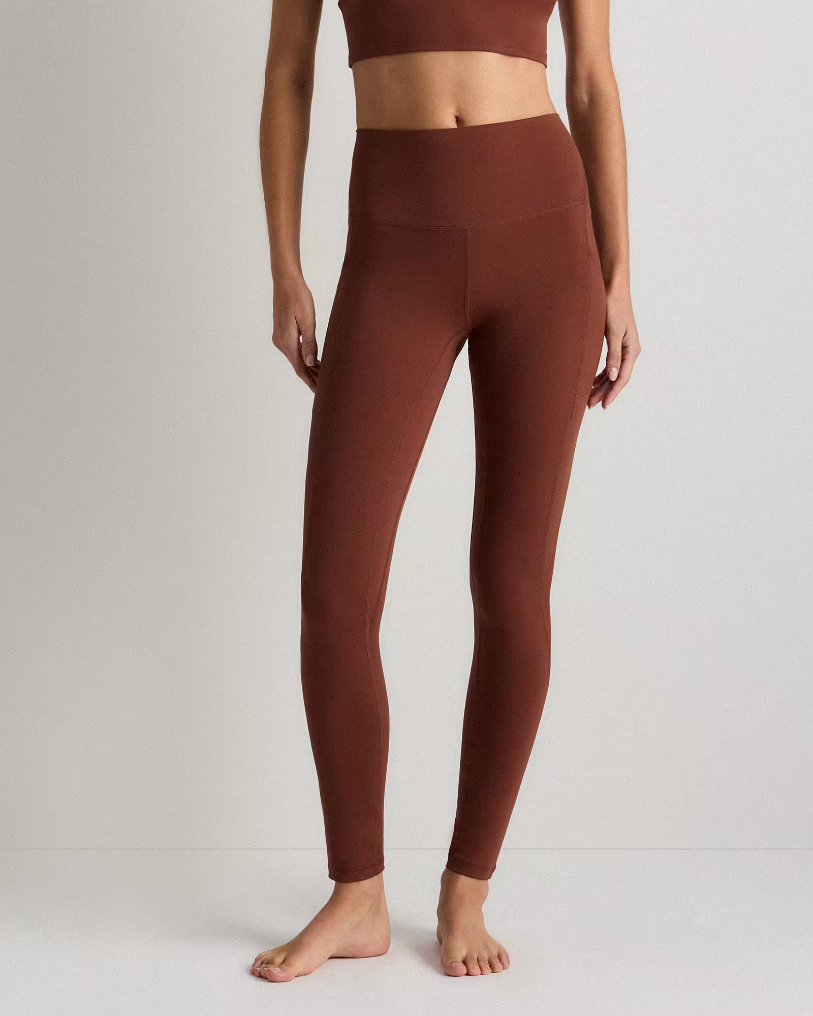Ultra-Form High-Rise Pocket Legging | Quince