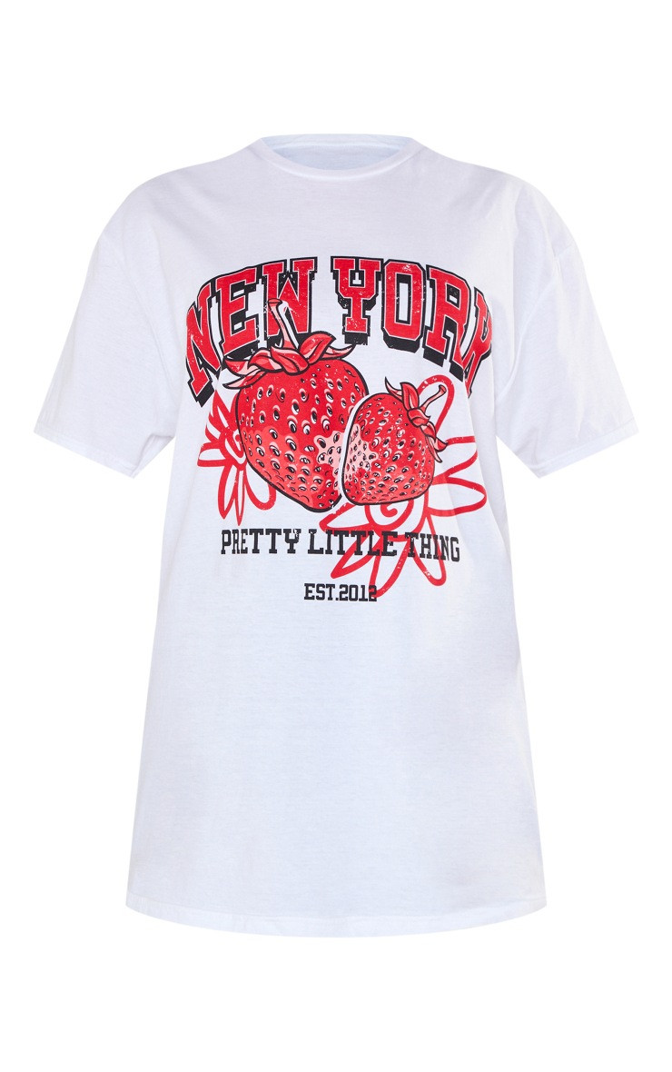 White New York Strawberry Print T Shirt | PrettyLittleThing US