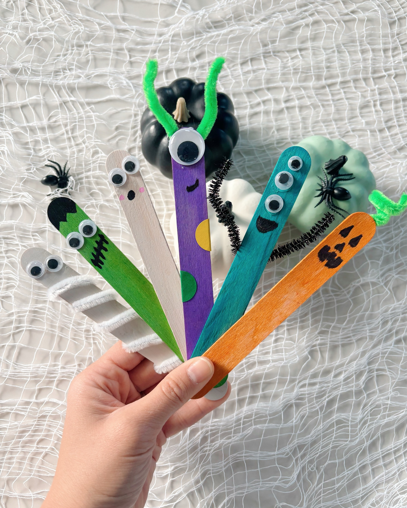 Halloween popsicle stick puppets 🎃

#LTKKids #LTKFamily #LTKHalloween