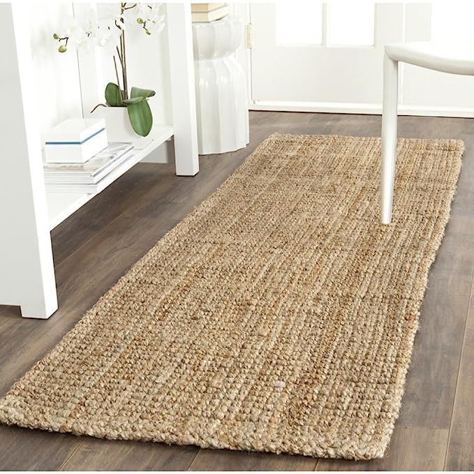 Safavieh Natural Fiber Collection NF747A Hand Woven Natural Jute Area Rug (2'3" x 5') | Amazon (US)