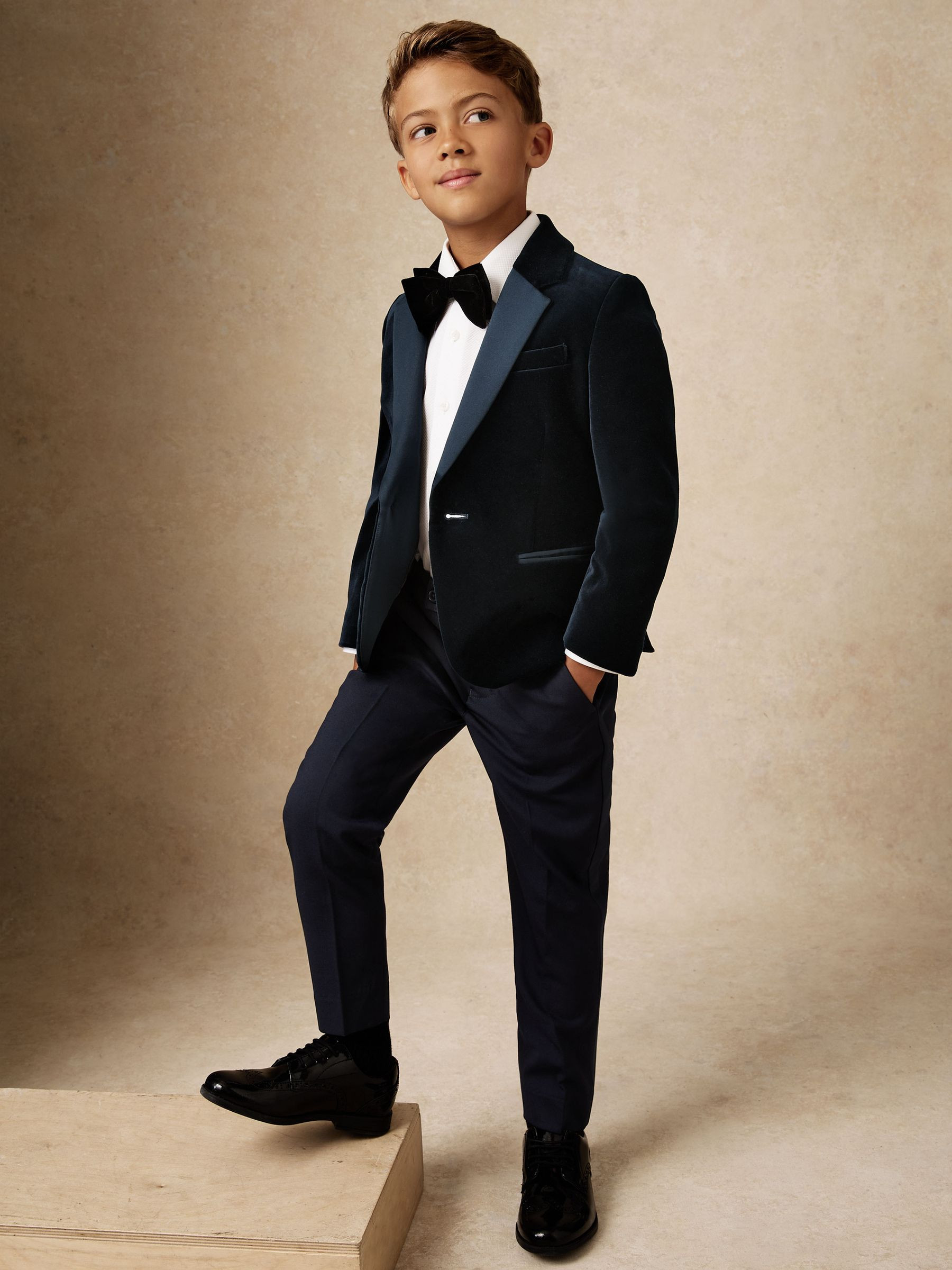 Single-Breasted Velvet Tuxedo Blazer in Navy | Reiss US