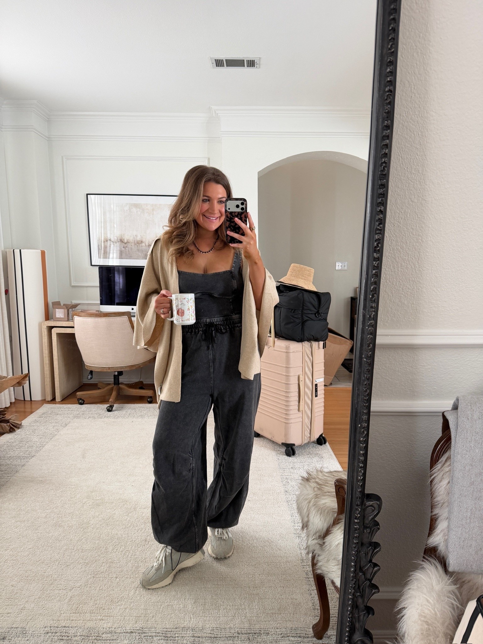 Travel OOTD! 

Fall outfit inspo, travel outfit inspo, vacation outfit, travel day 

#LTKStyleTip #LTKTravel