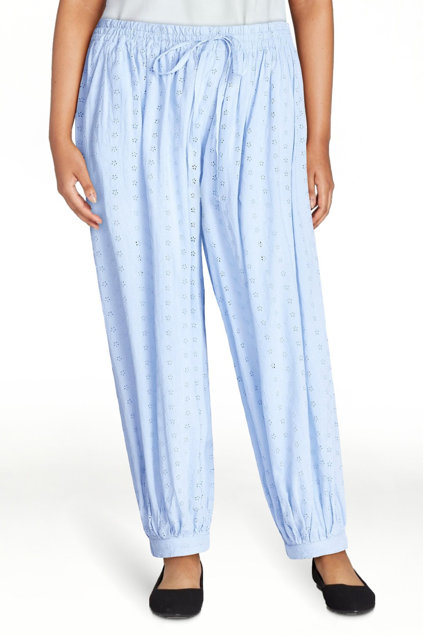 Scoop Women\u2019s and Women's Plus Eyelet Harem Cotton Pants, Sizes XS-4X | Walmart (US)