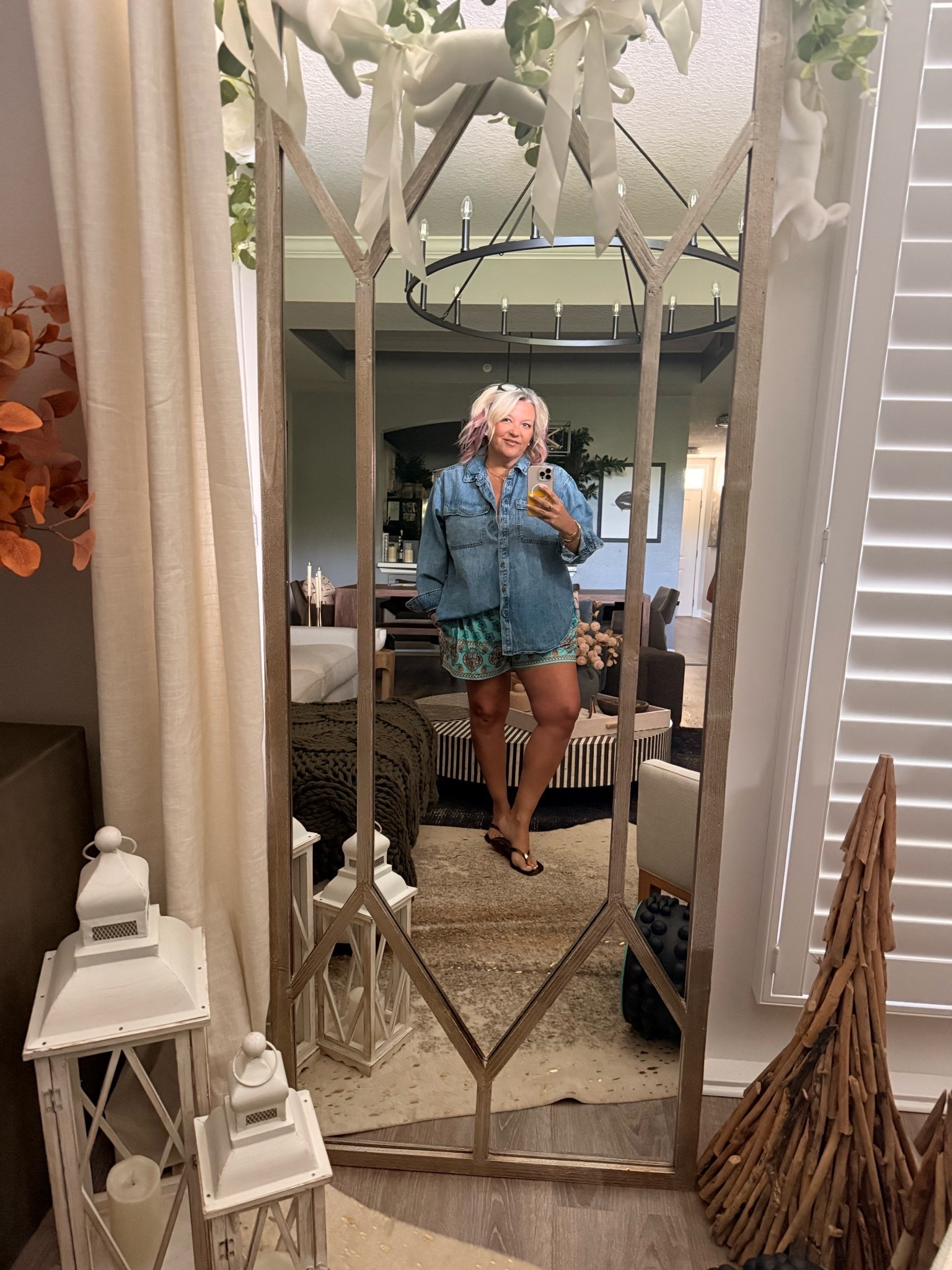 No Monday Blues with this look!    These may be the most comfortable shorts I’ve ever put on - and the price is amazing!

#LTKootd #LTKOver40 #LTKgrwm