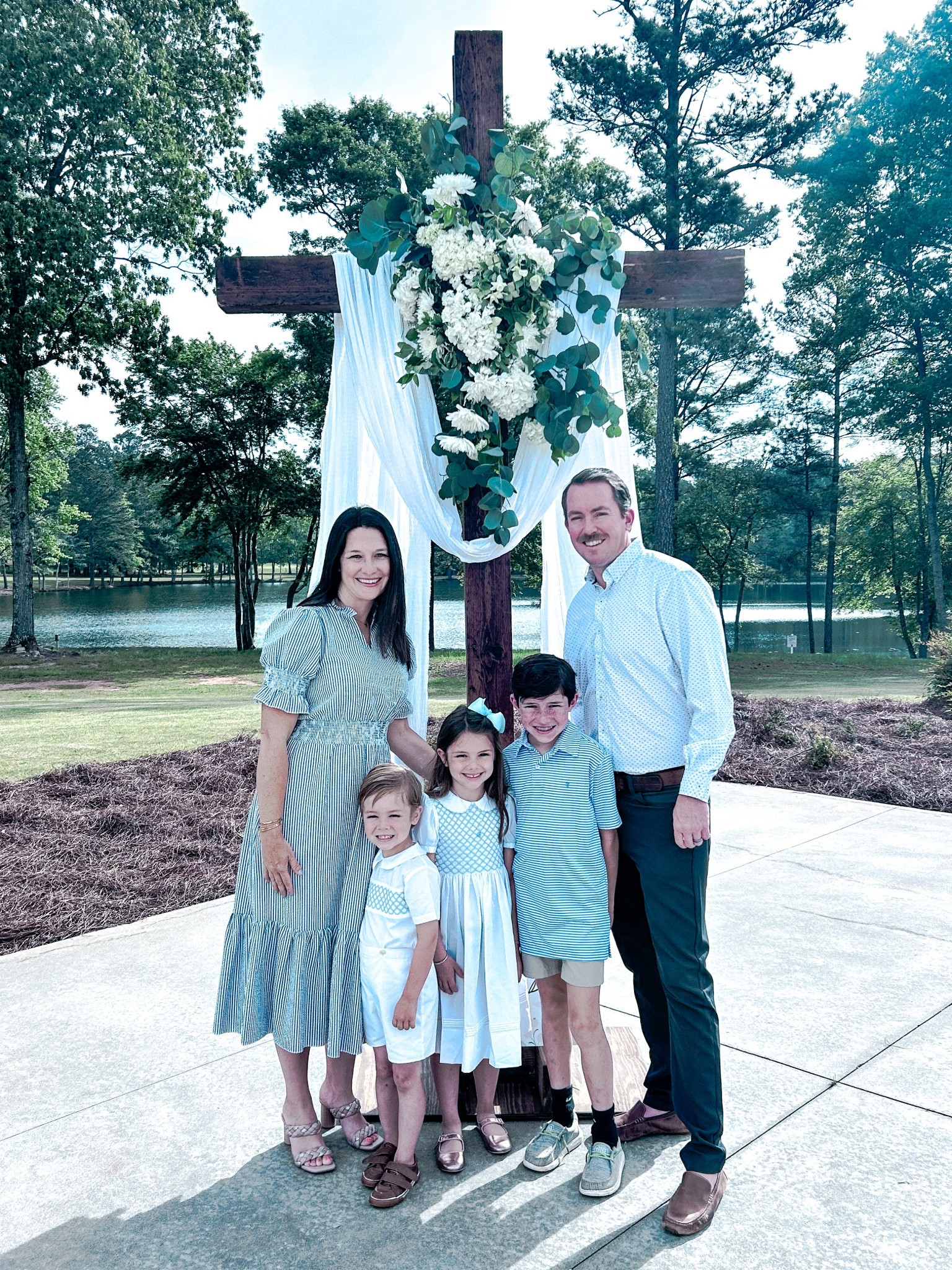 Happy Easter- He has risen! Shop our outfits heree

#LTKMidsize #LTKSeasonal #LTKFindsUnder100